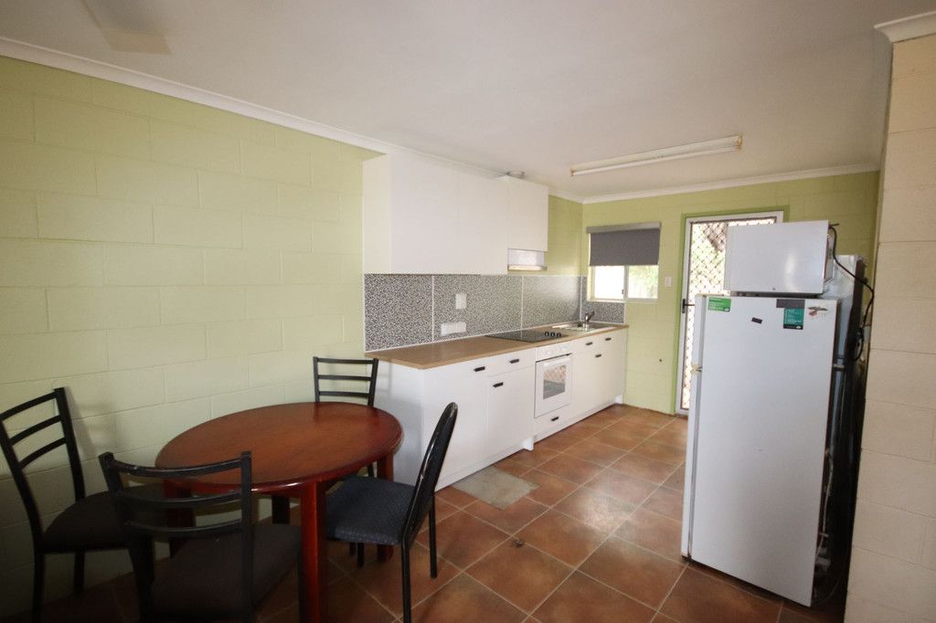 2/48 Stuart-Russell Street, Mundubbera, QLD 4626