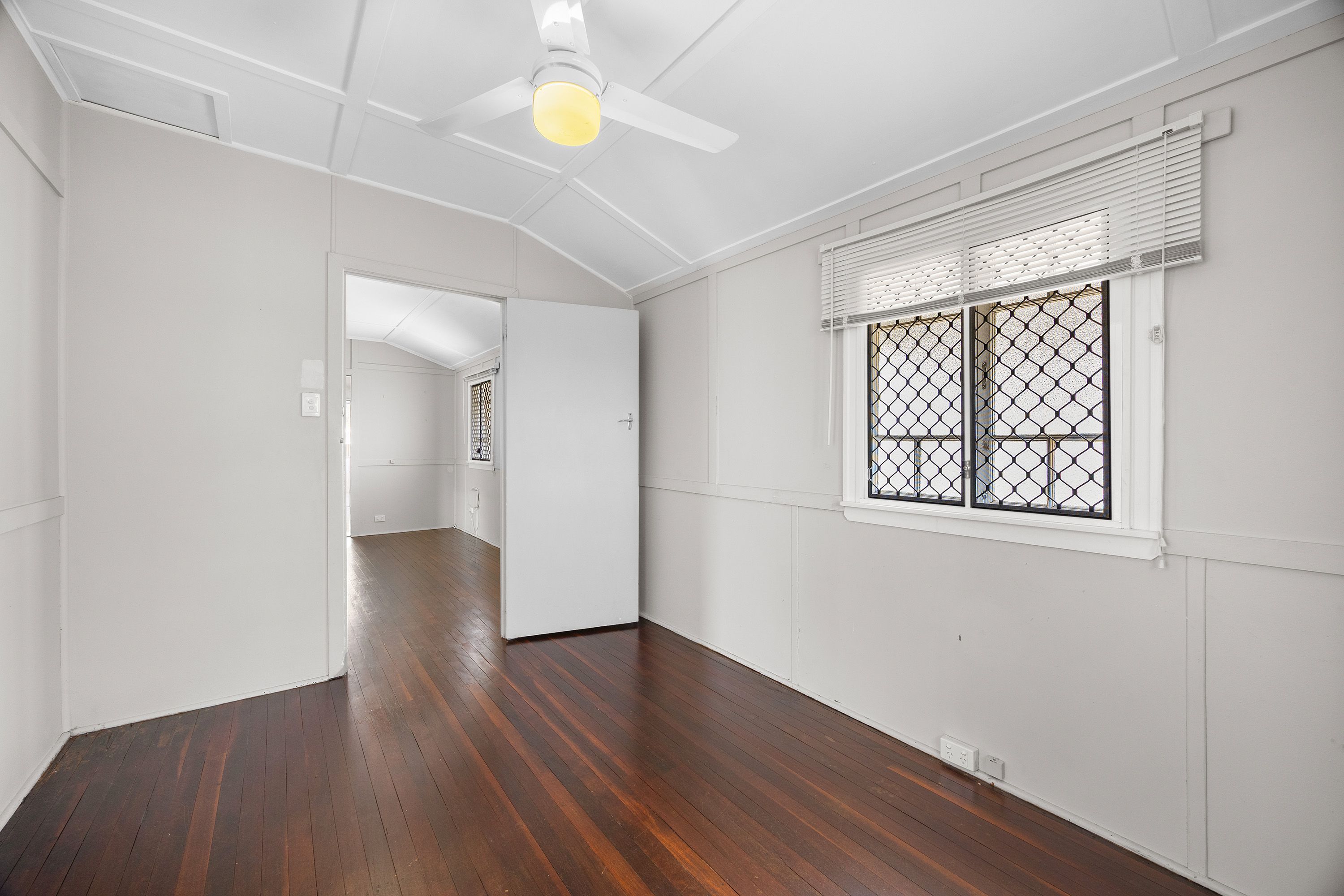 45 Eden Street — photo 11 of 25