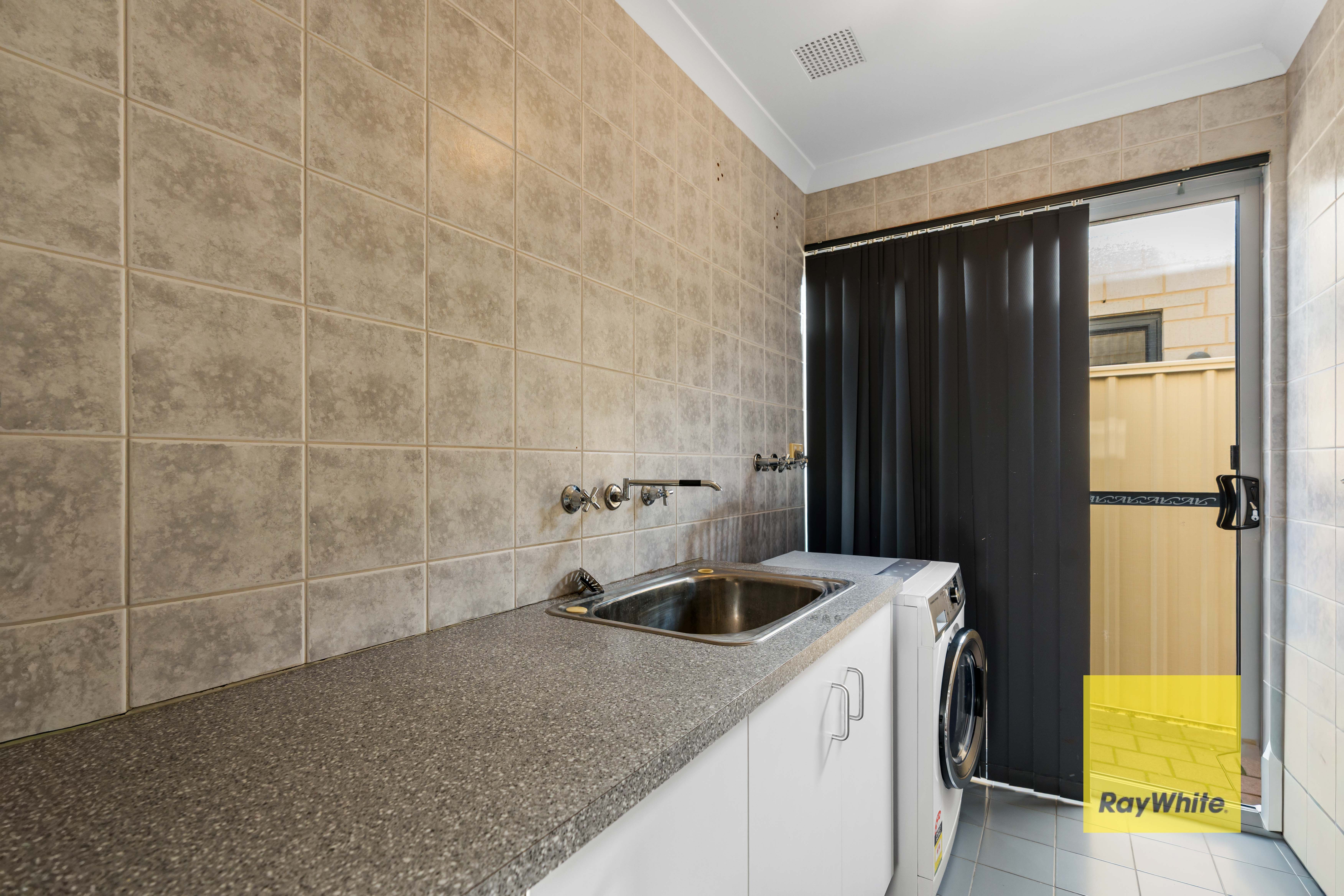 12 Churchill Green — photo 16 of 19