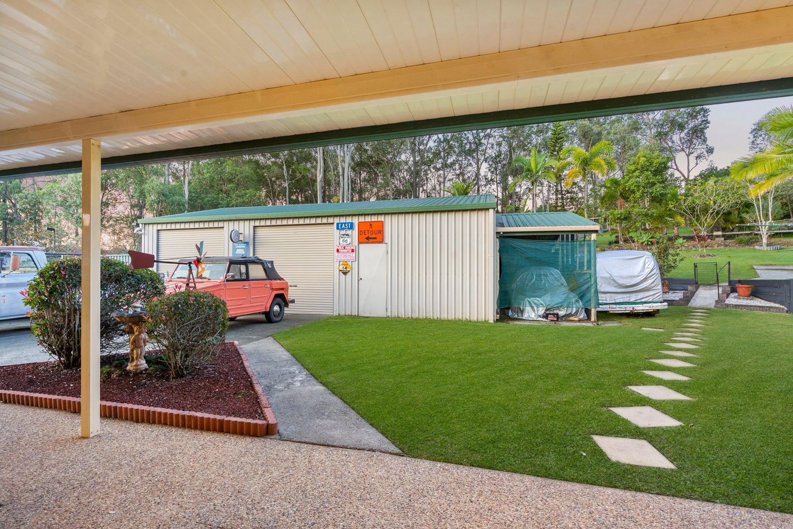 10 Ewingar Court — photo 8 of 30