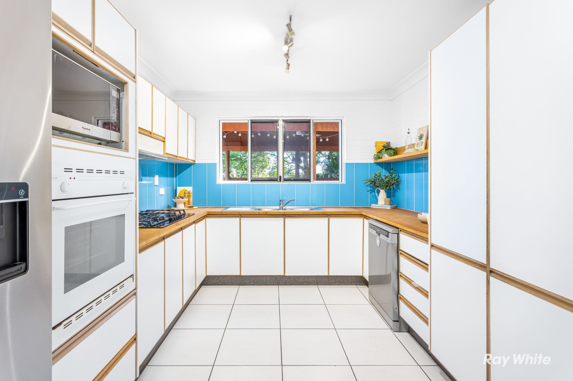 11 Casuarina Avenue — photo 8 of 25