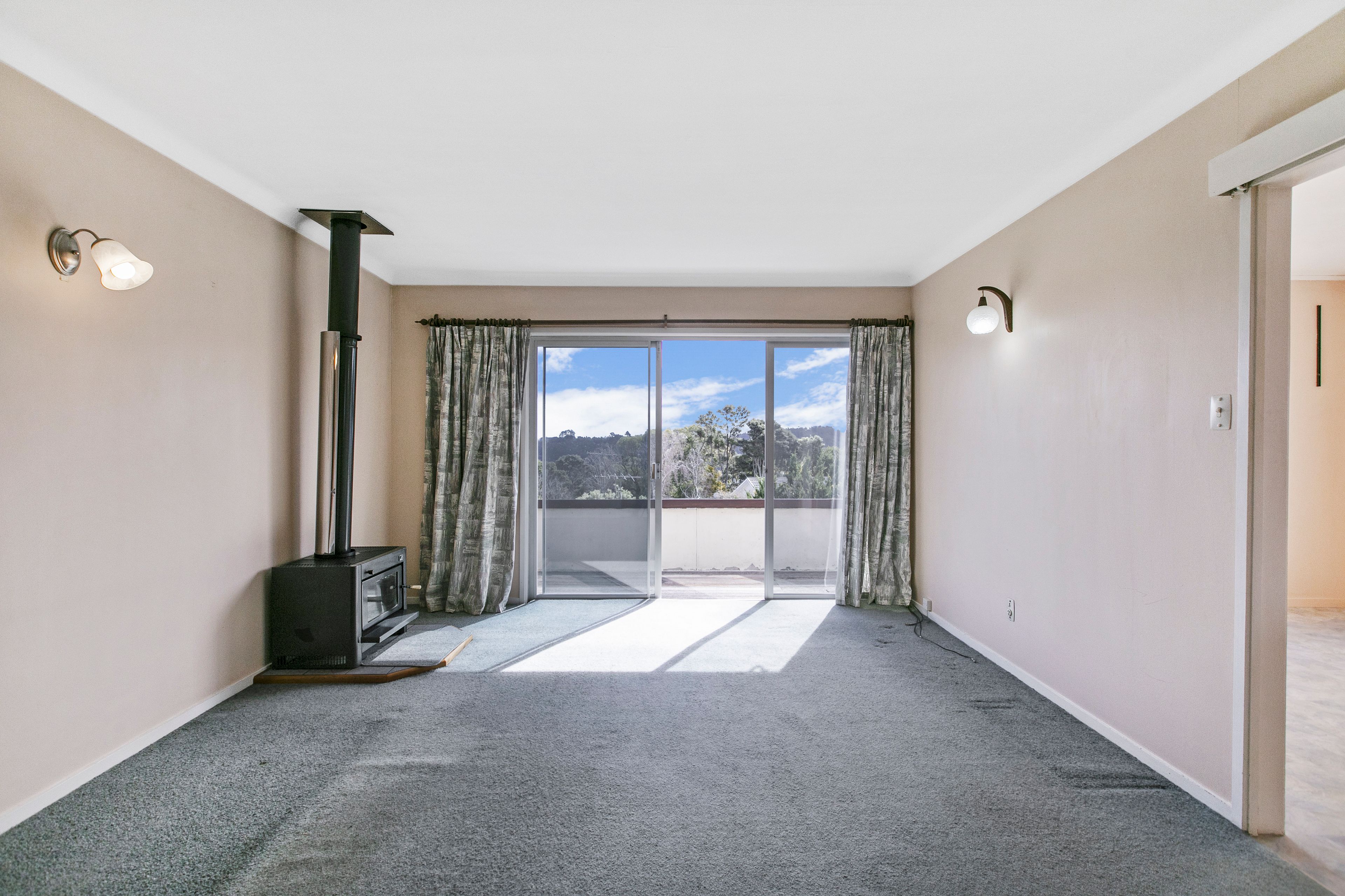131 Manuka Road, Glenfield, North Shore City