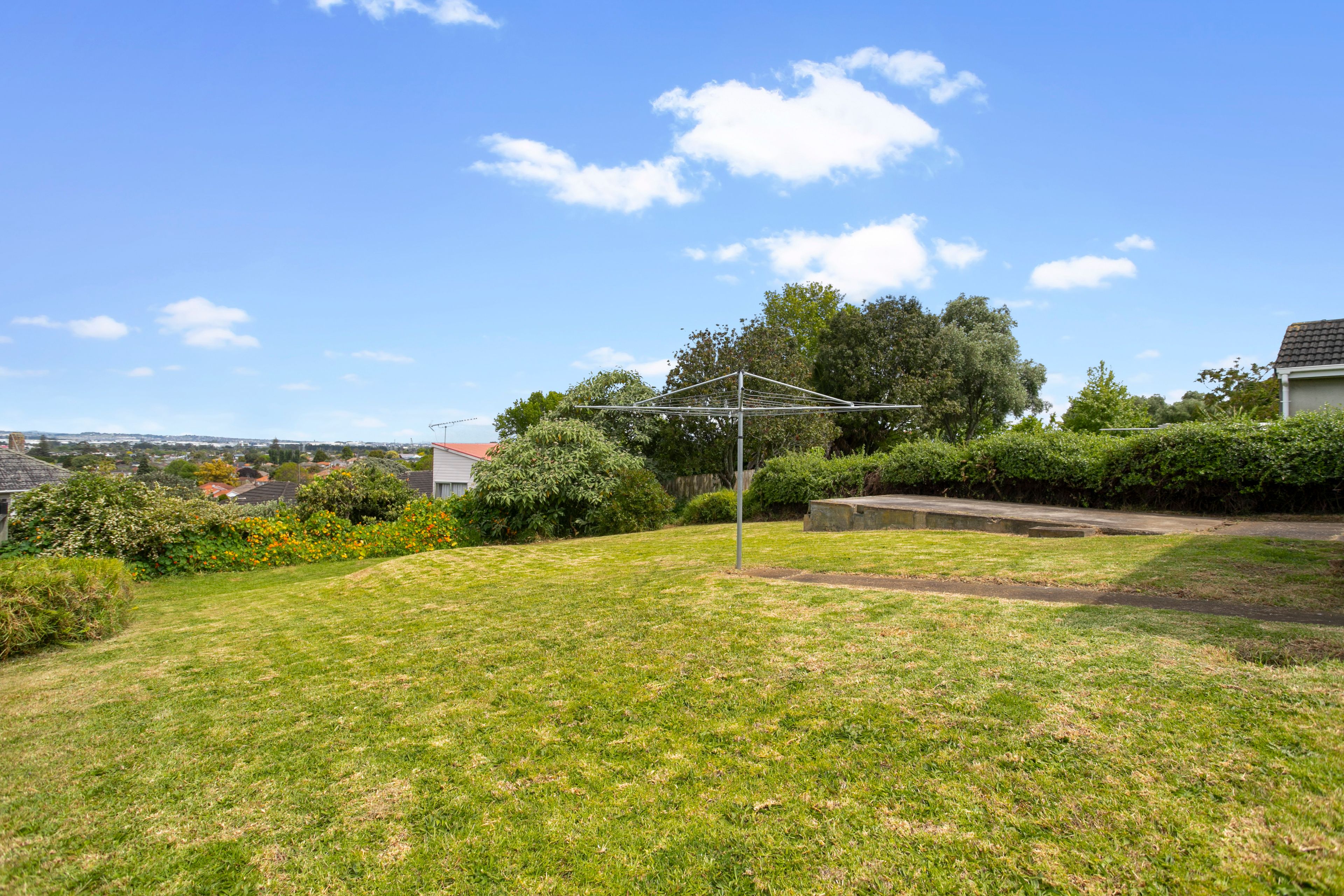 16 & 2/16 Court Crescent, Panmure, Auckland City