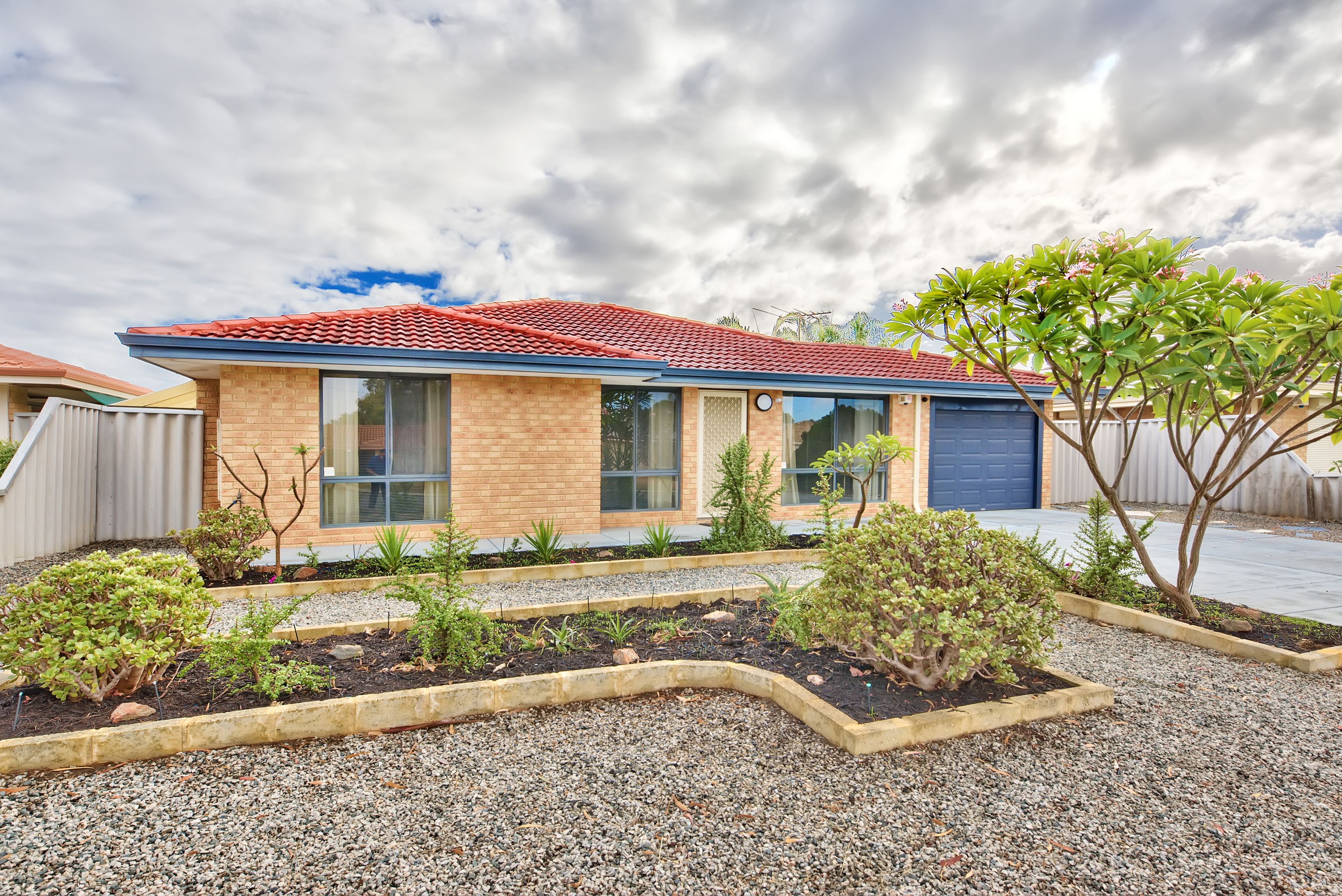 32 Borah Court, Caversham WA 6055