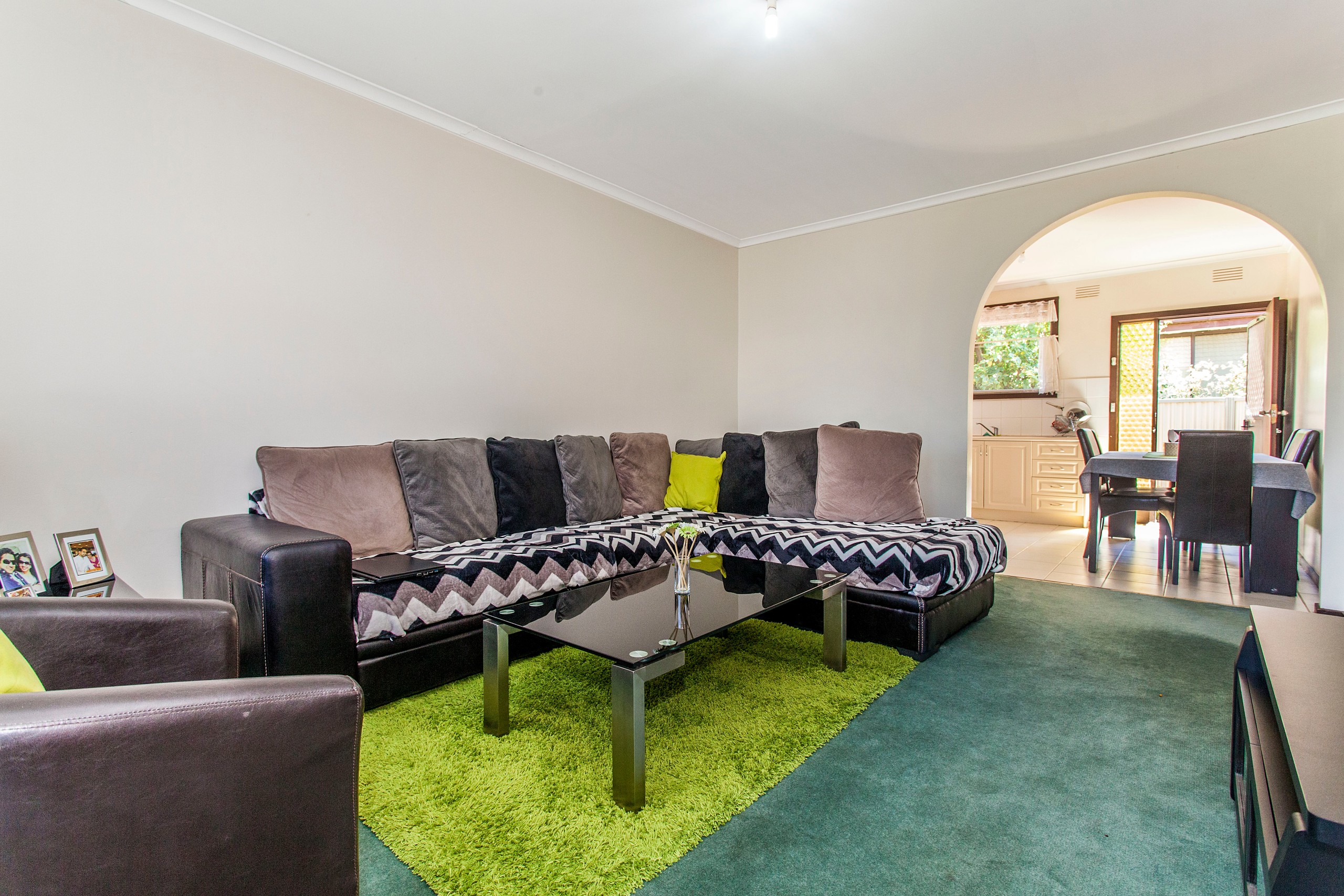 3/8 Burns Avenue, Clayton South, VIC 3169