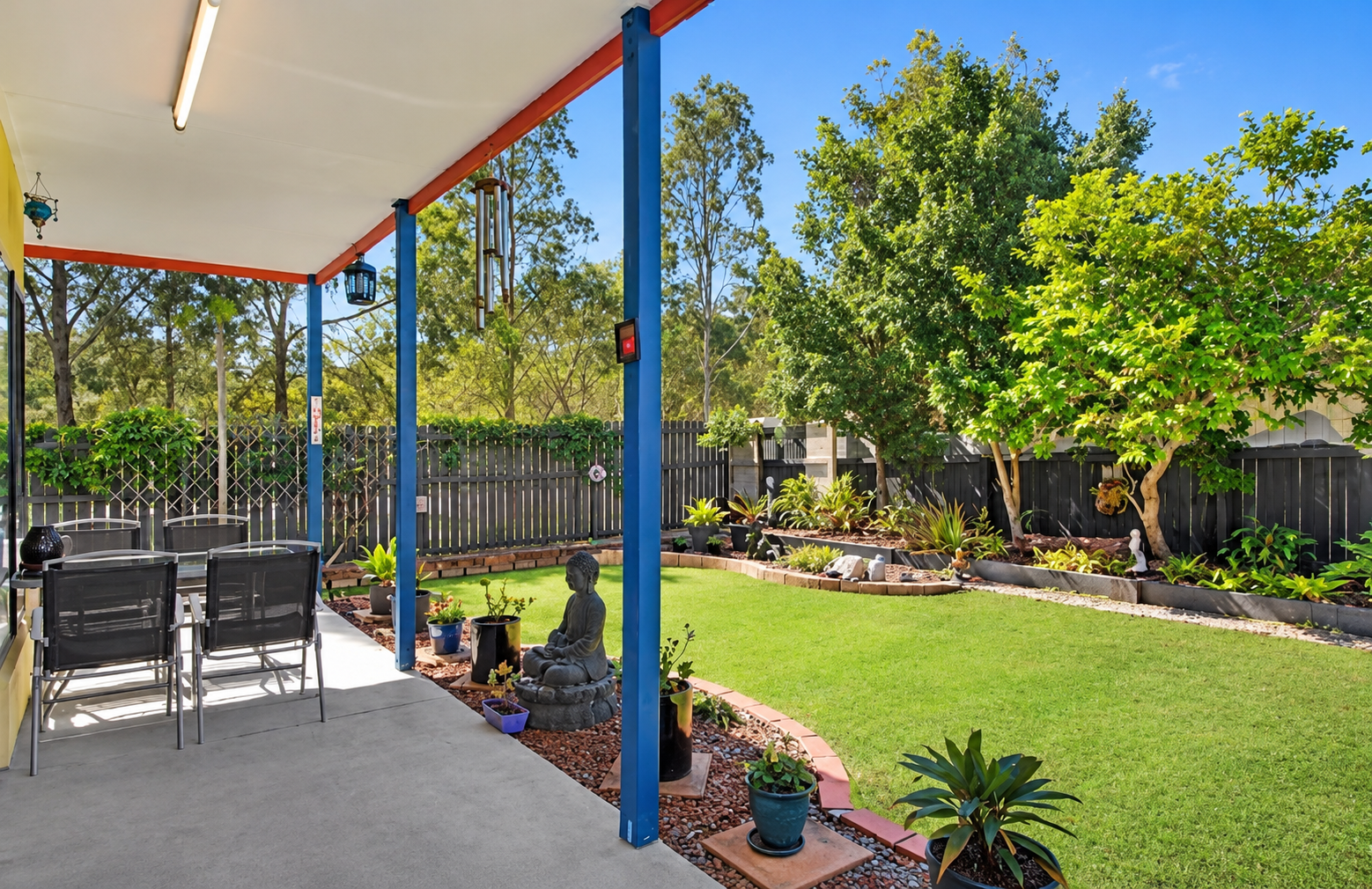 32 Heathcote Avenue — photo 3 of 6