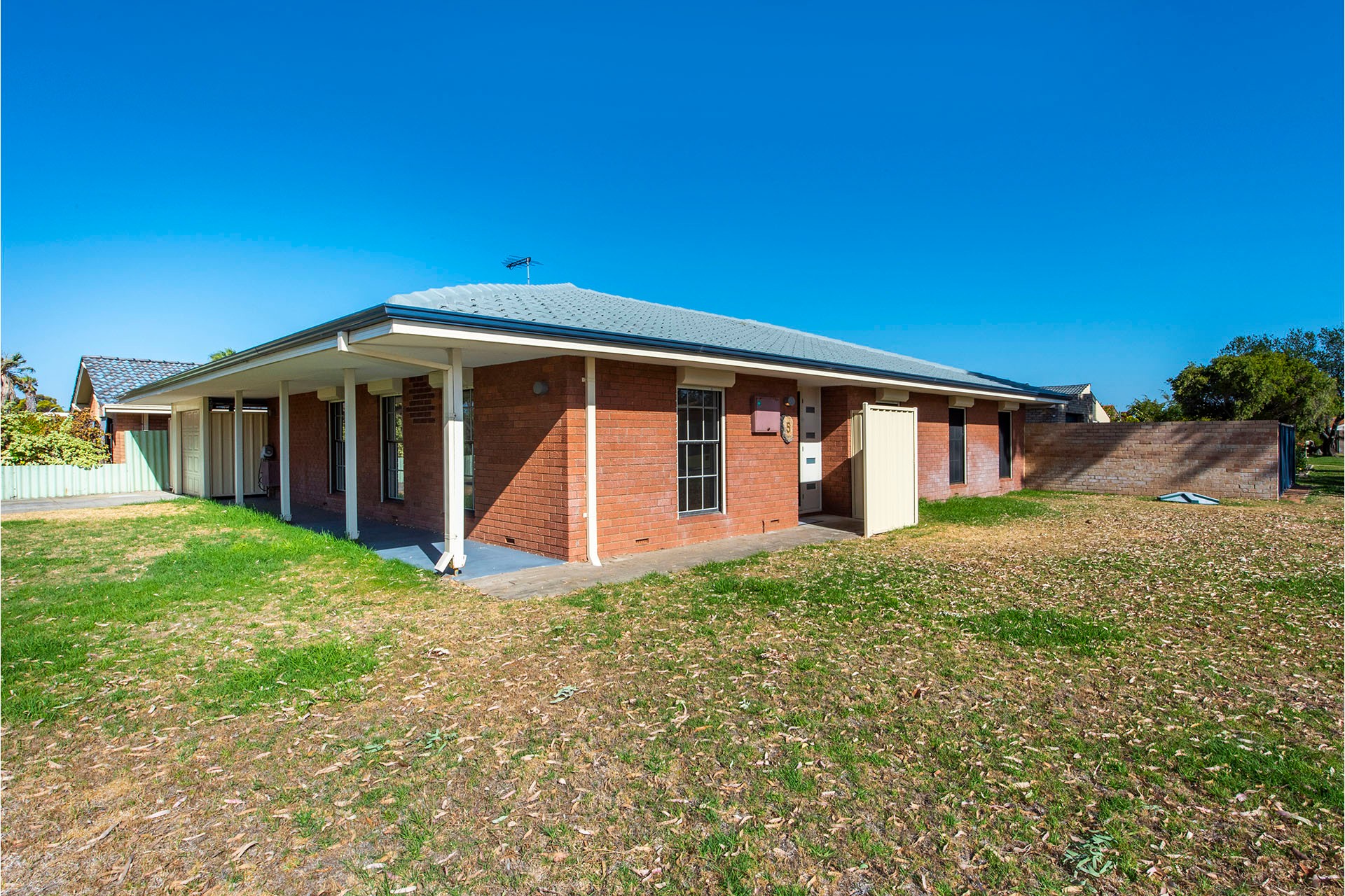 5 Grenada Place, Safety Bay, WA 6169