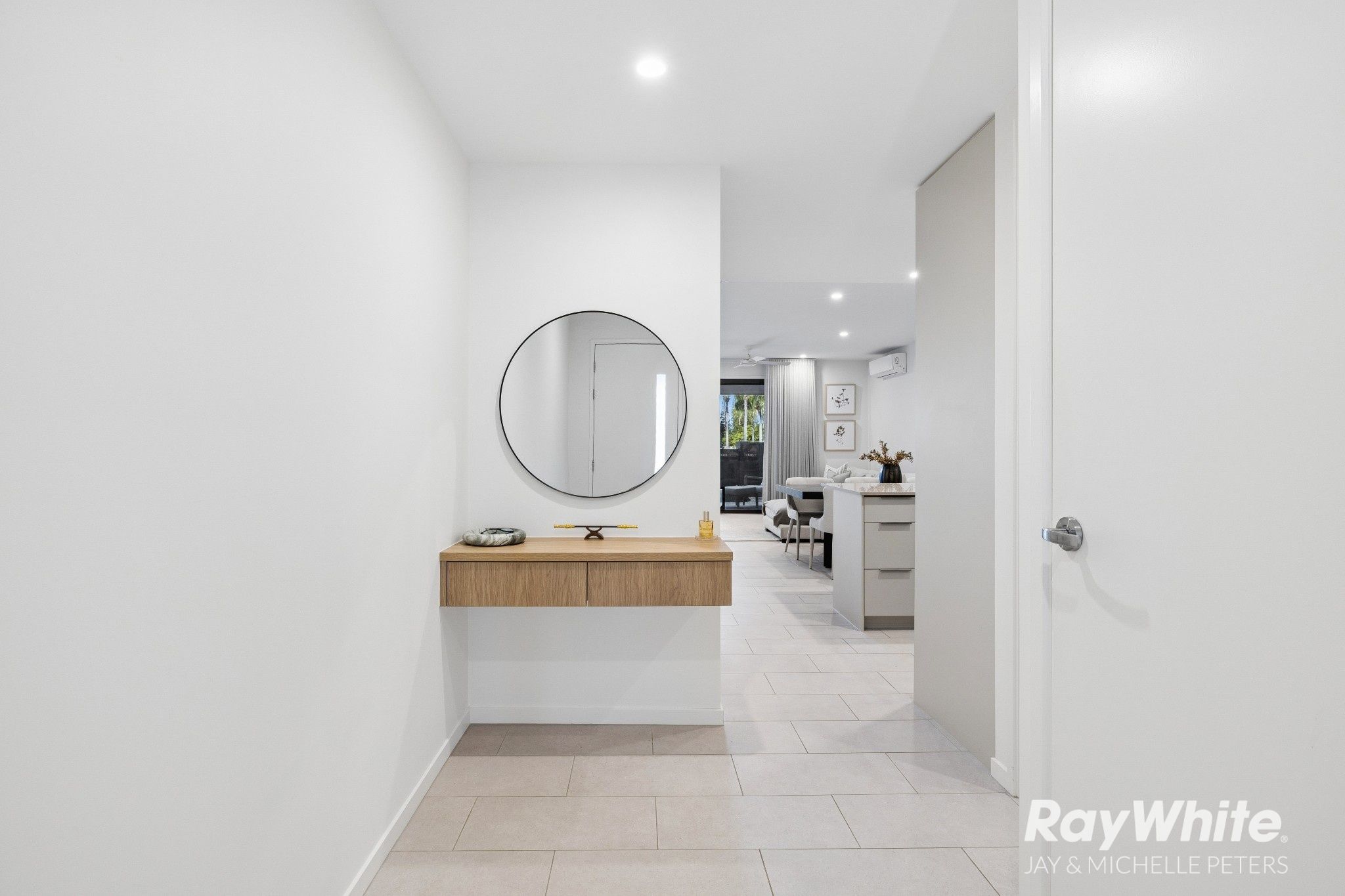 22 Cardinal Crescent — photo 4 of 30