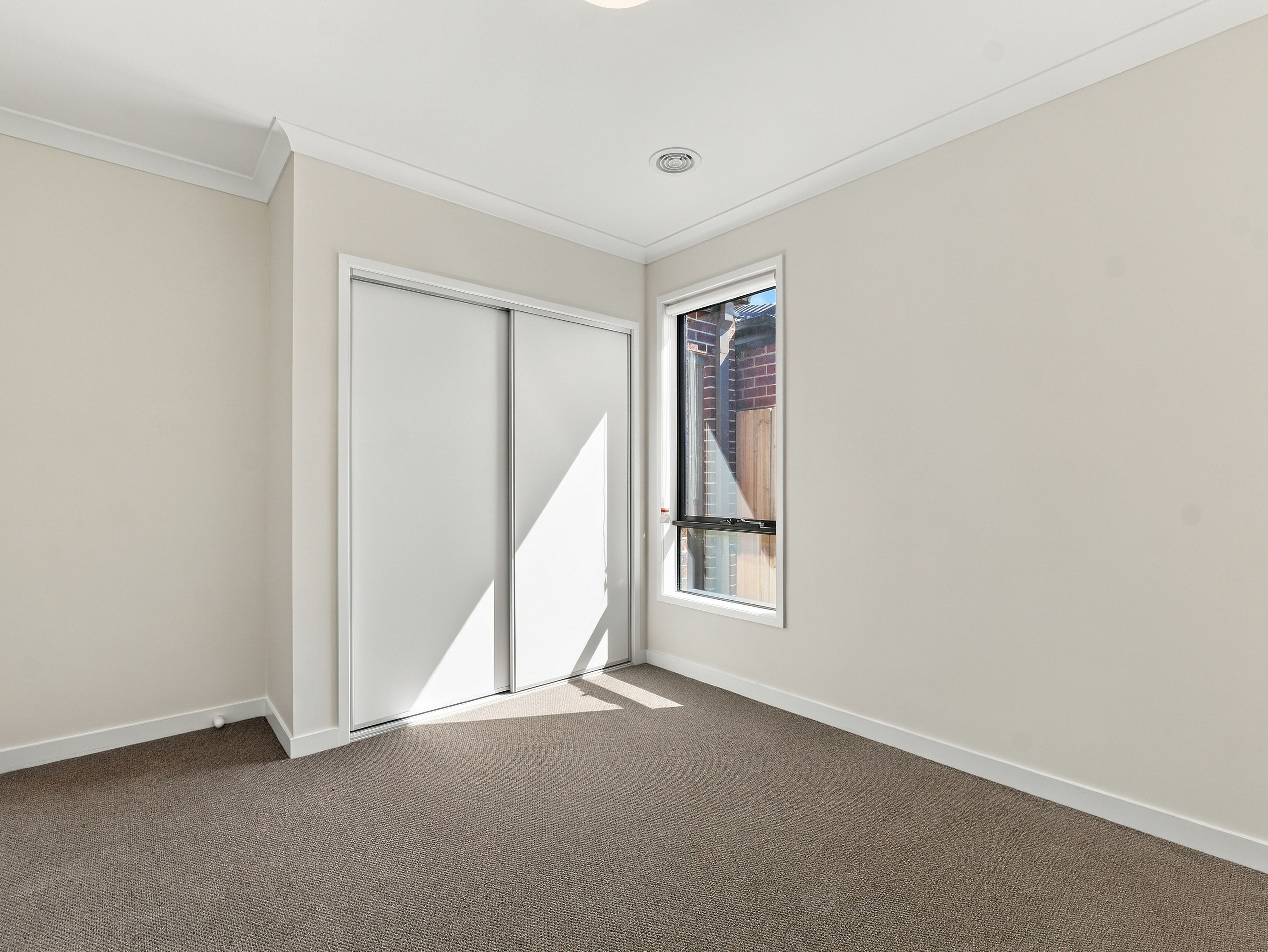 170 Brightvale Boulevard — photo 13 of 23