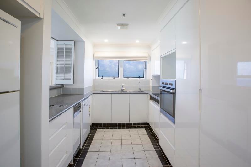 101/12 Commodore Drive, Surfers Paradise, QLD 4217