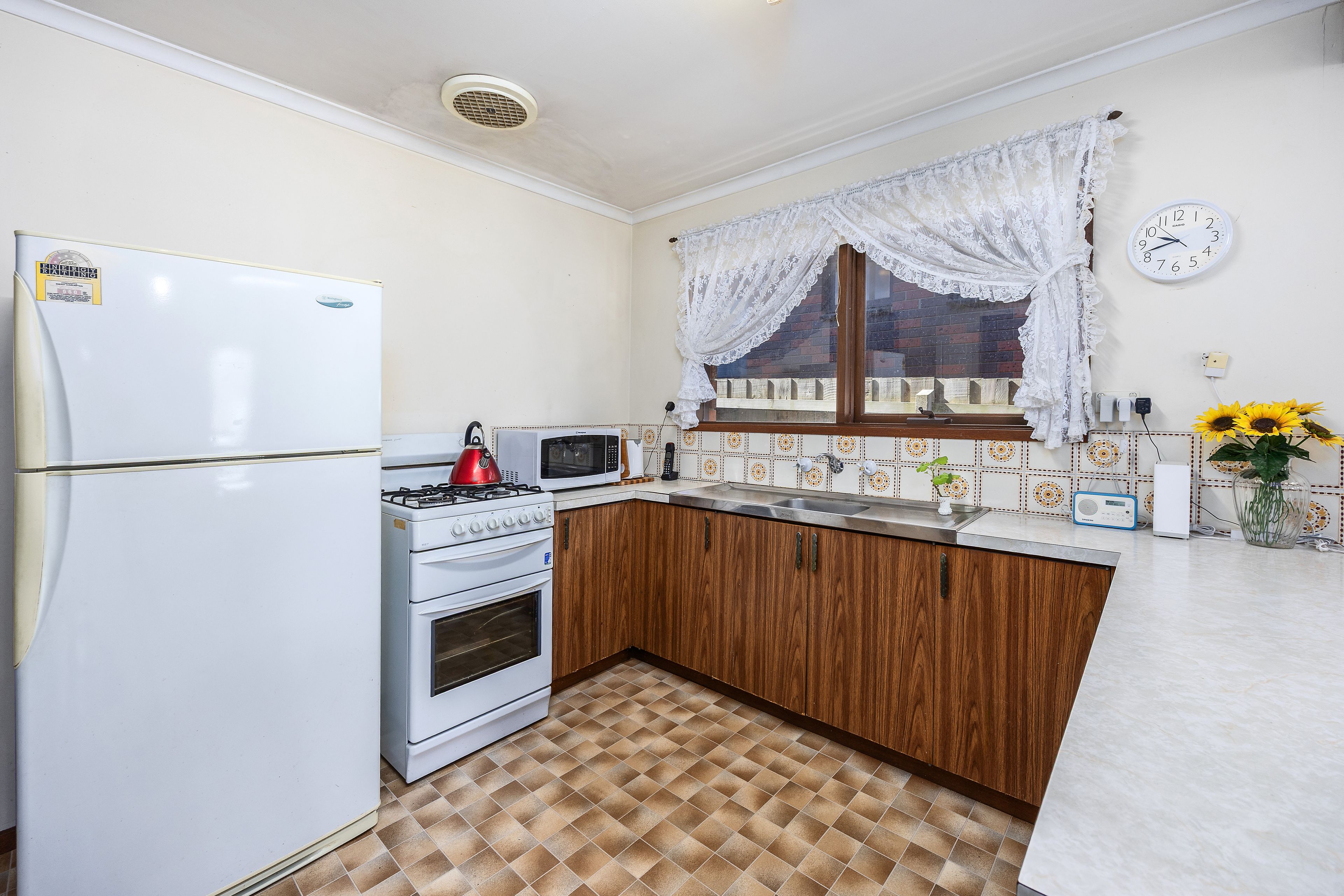 185 Sixth Avenue, Rosebud, VIC 3939