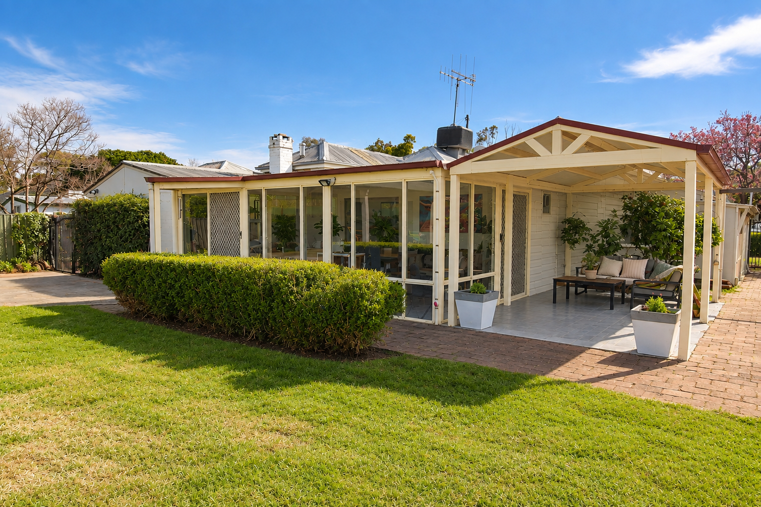 83 Whiteley Street, Wellington, NSW 2820