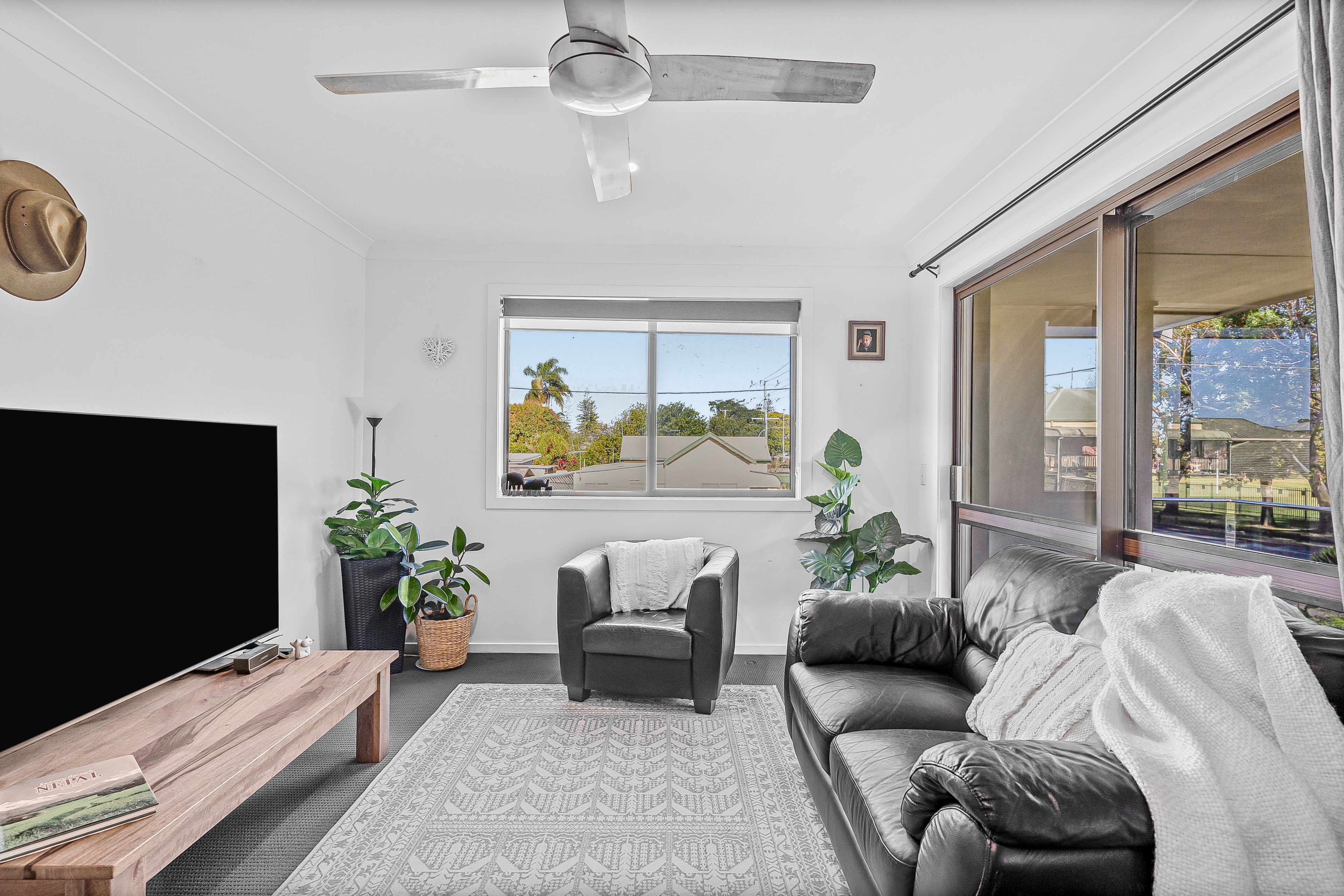 1/47 Bentinck Street — photo 4 of 19