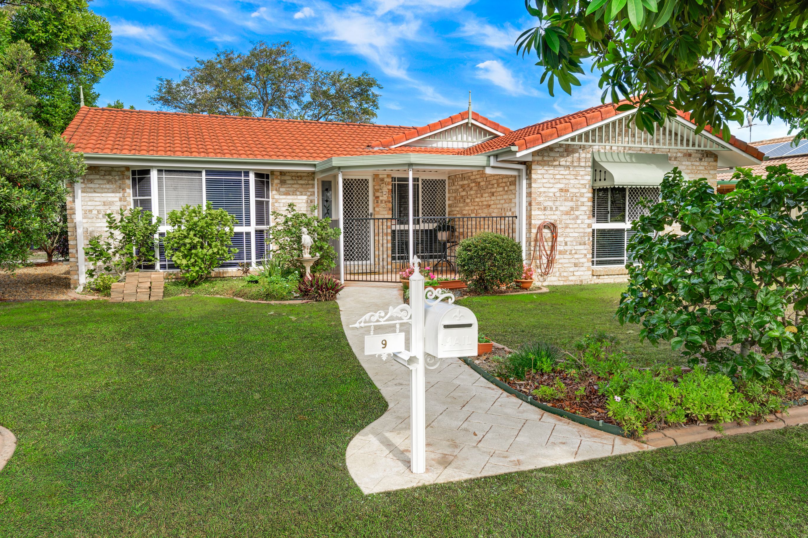 9 Bloodwood Court, Rothwell QLD 4022