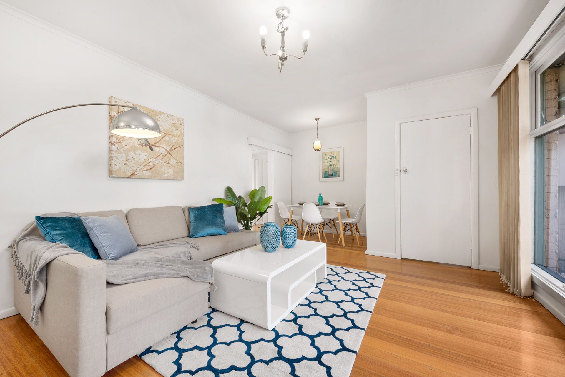 10 Inverness Avenue, Burwood, VIC 3125