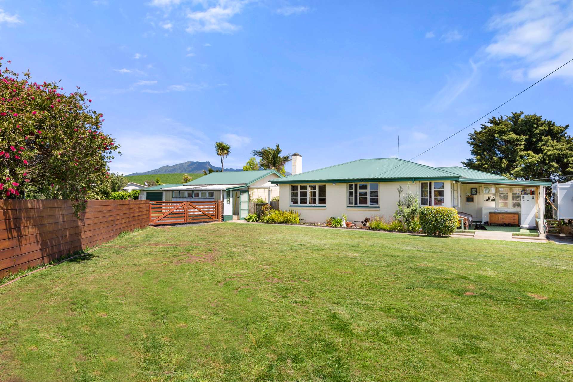 74 Wainui Road photo 3