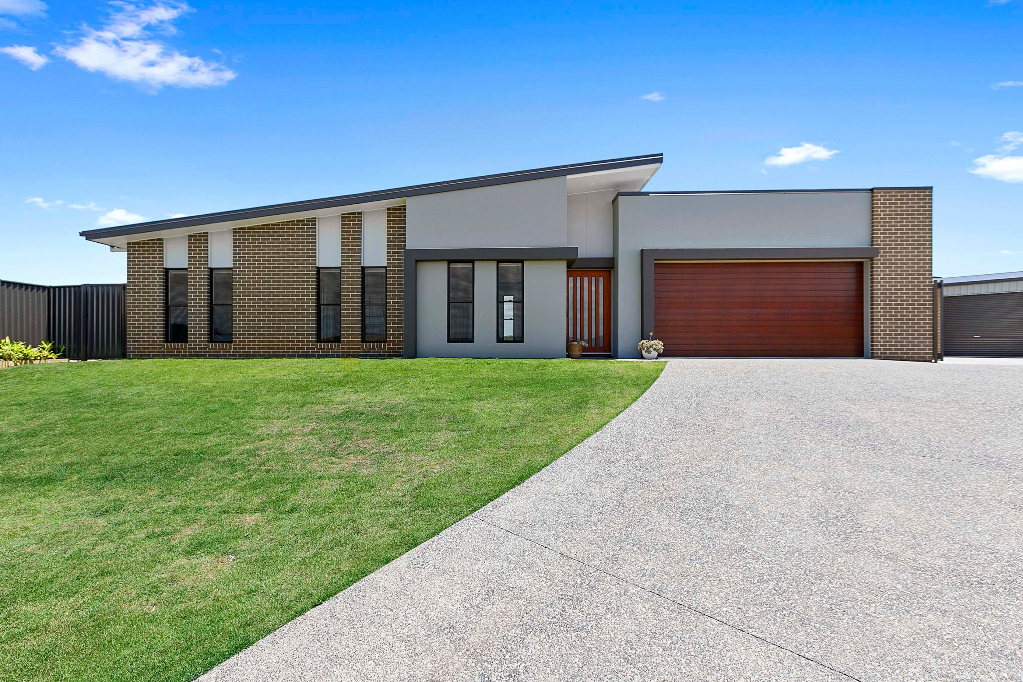 22 Wintergreen Court, Nikenbah, QLD 4655