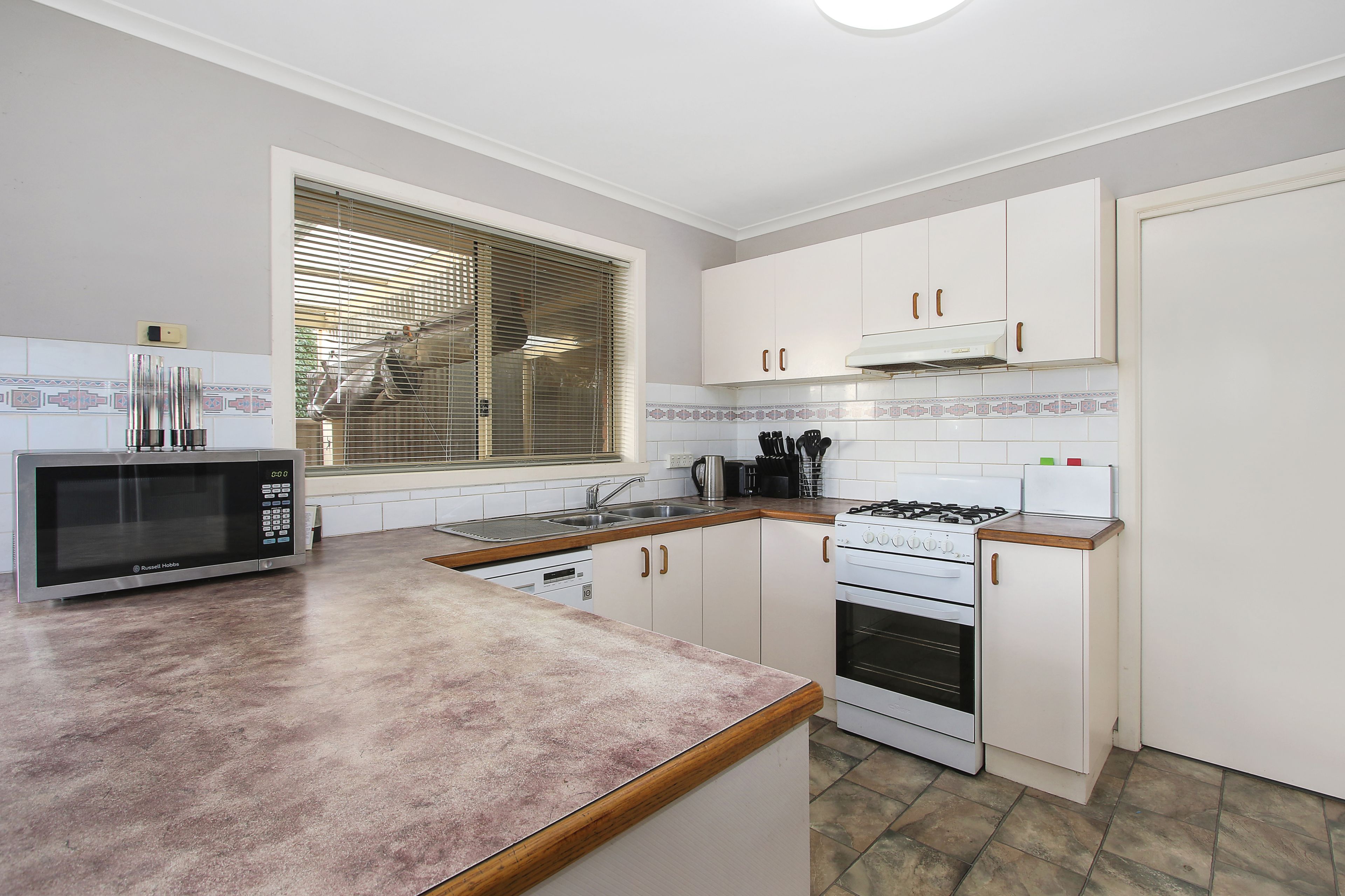 16 Sonia Court, West Wodonga, VIC 3690