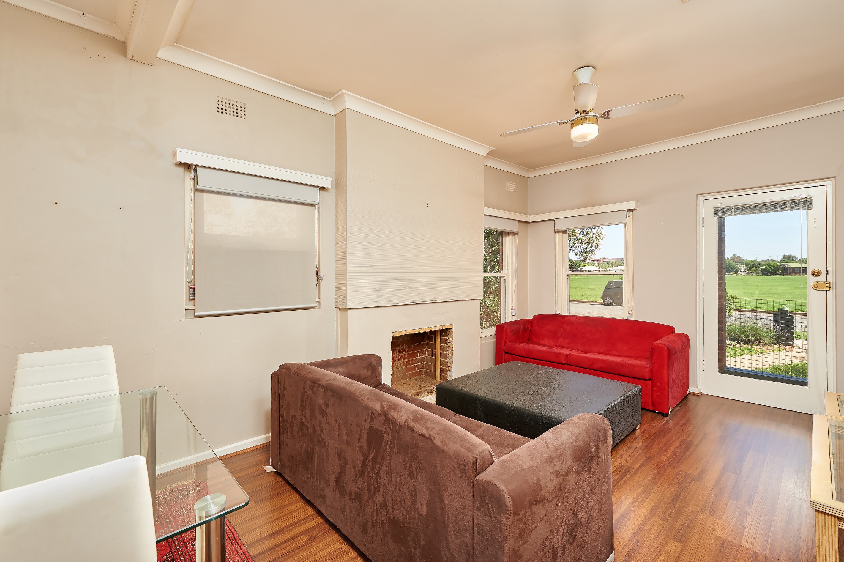27 North Parade, Wagga Wagga, NSW 2650