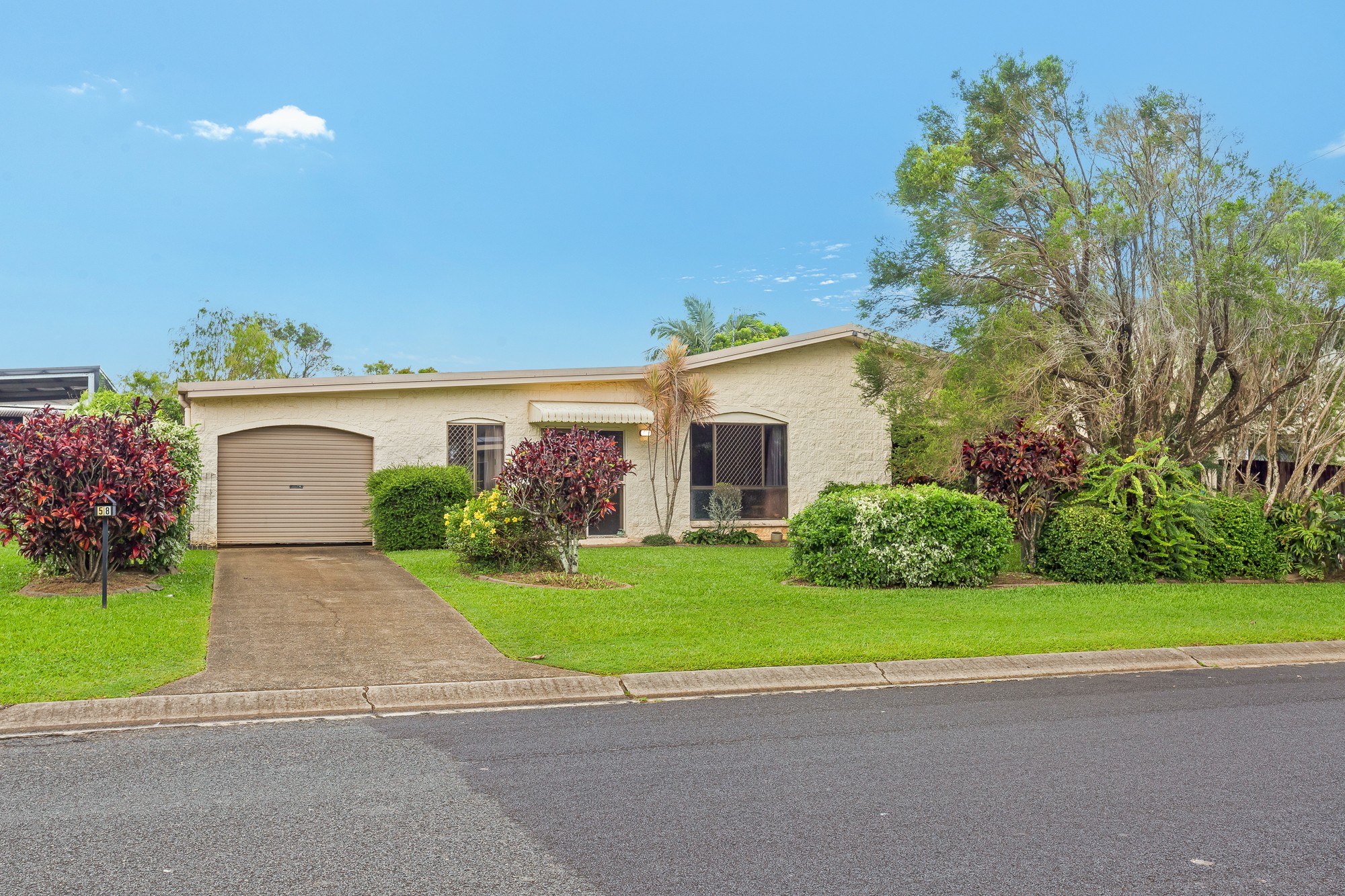 58 Lyndel Drive, Bayview Heights, QLD 4868
