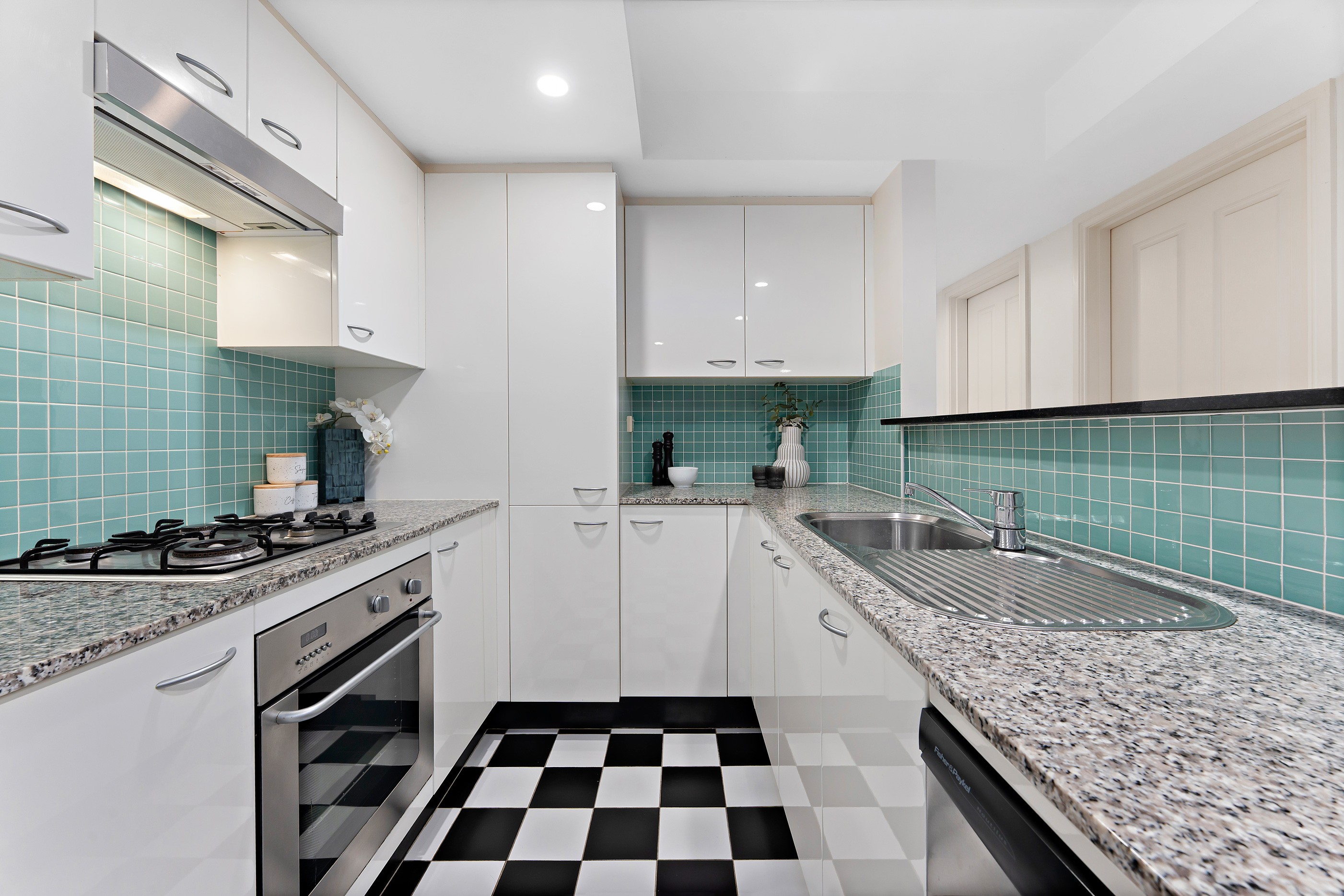 18/552-554 Pacific Highway, Chatswood, NSW 2067