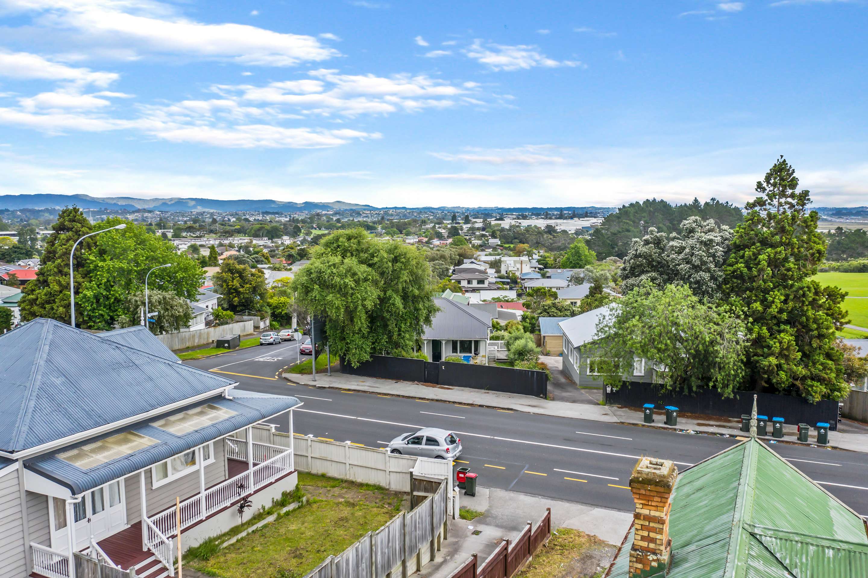 1664 Great North Road, Avondale, Auckland City Real Estate Ray