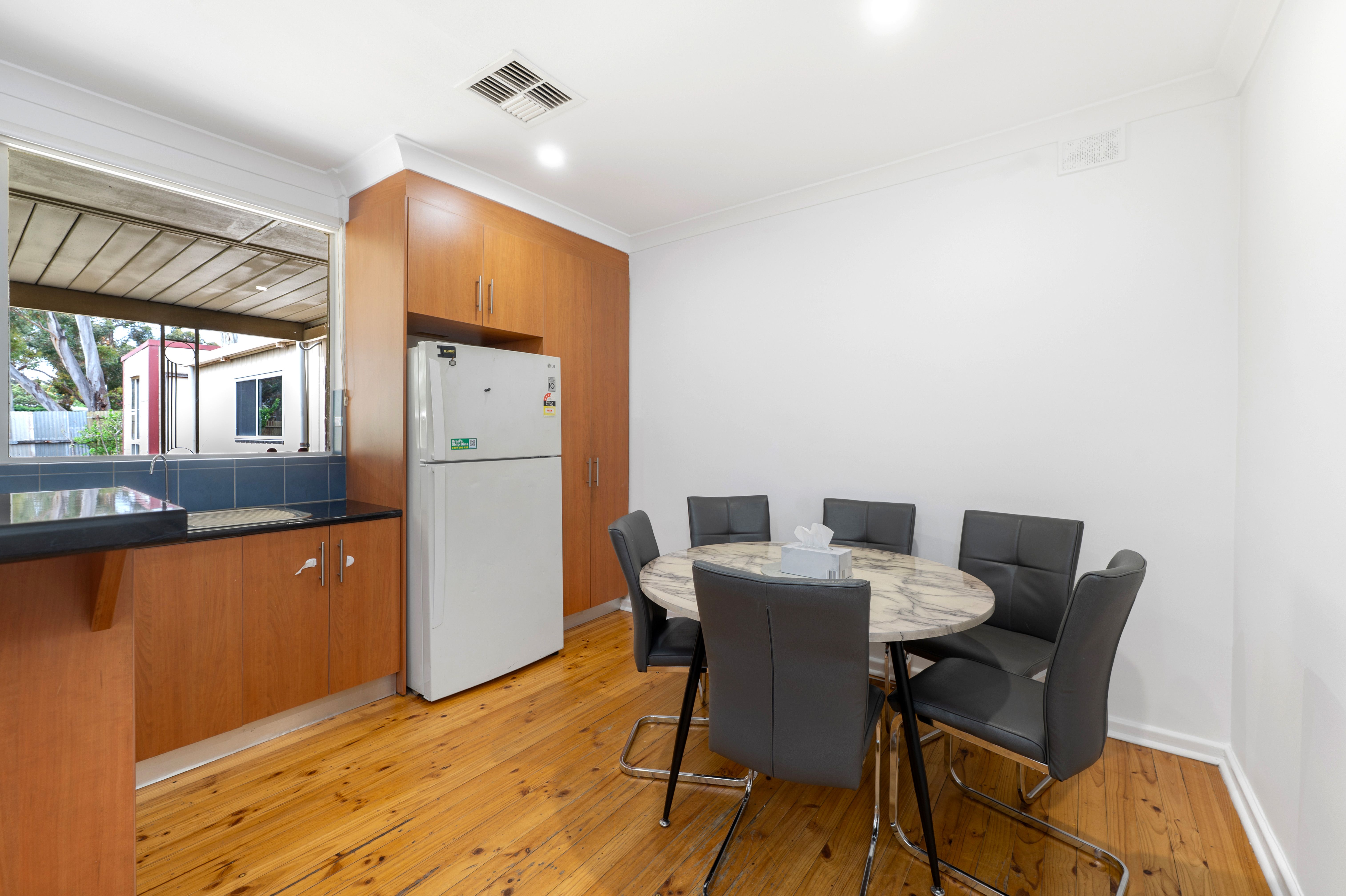 13 Bolton Road — photo 5 of 14