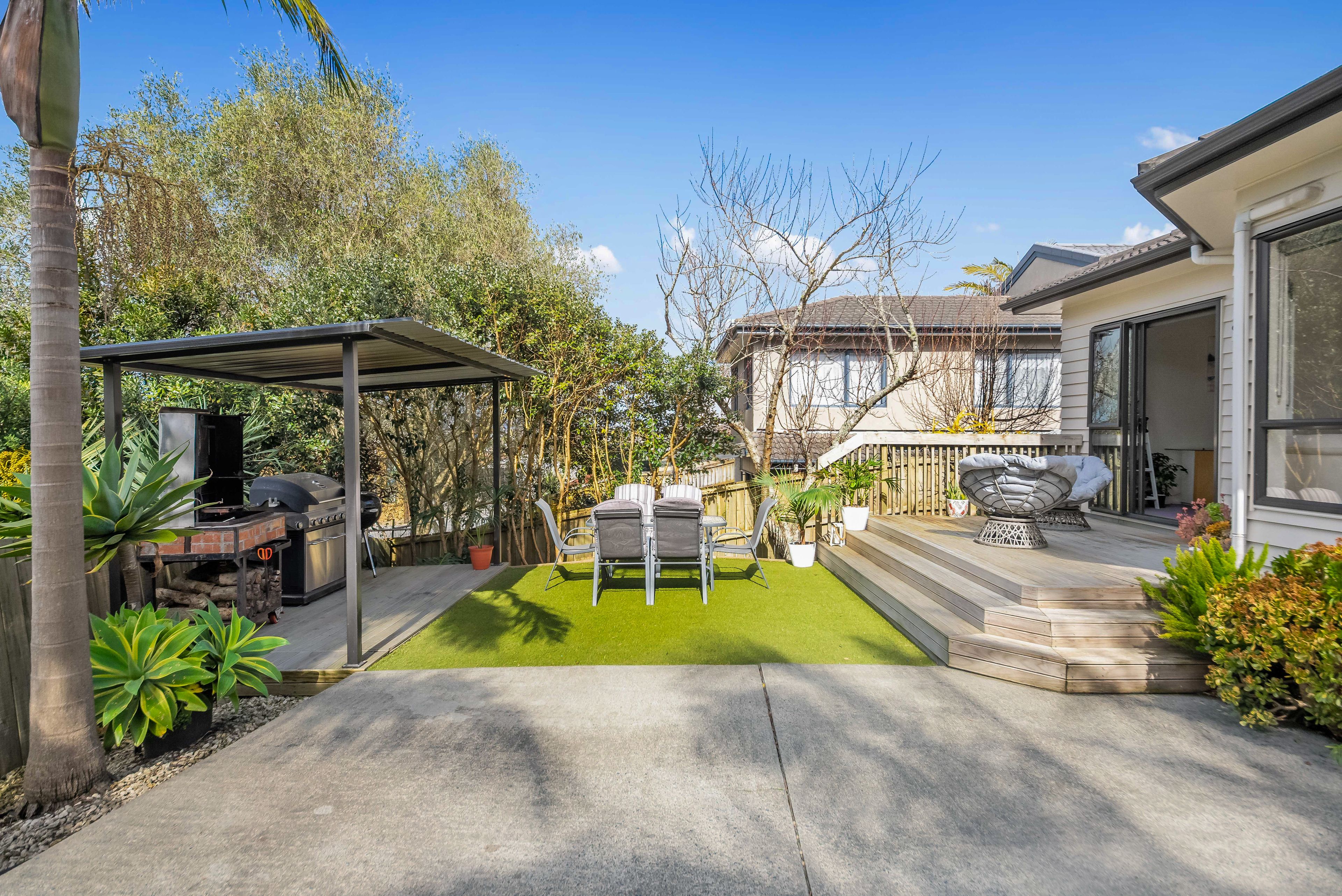 66 Saralee Drive, Manurewa, Manukau City