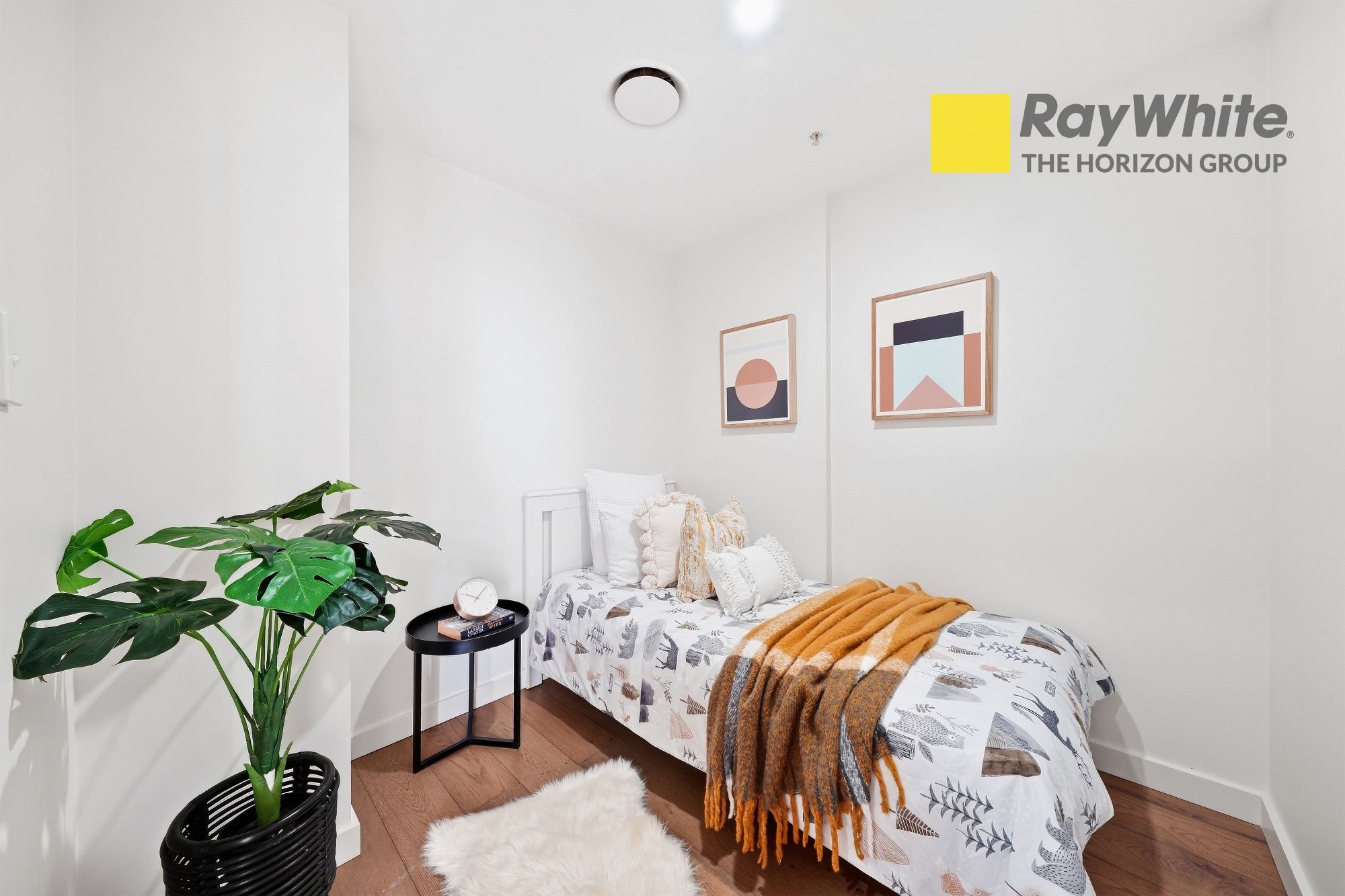 103/18 Gadigal Avenue — photo 8 of 18