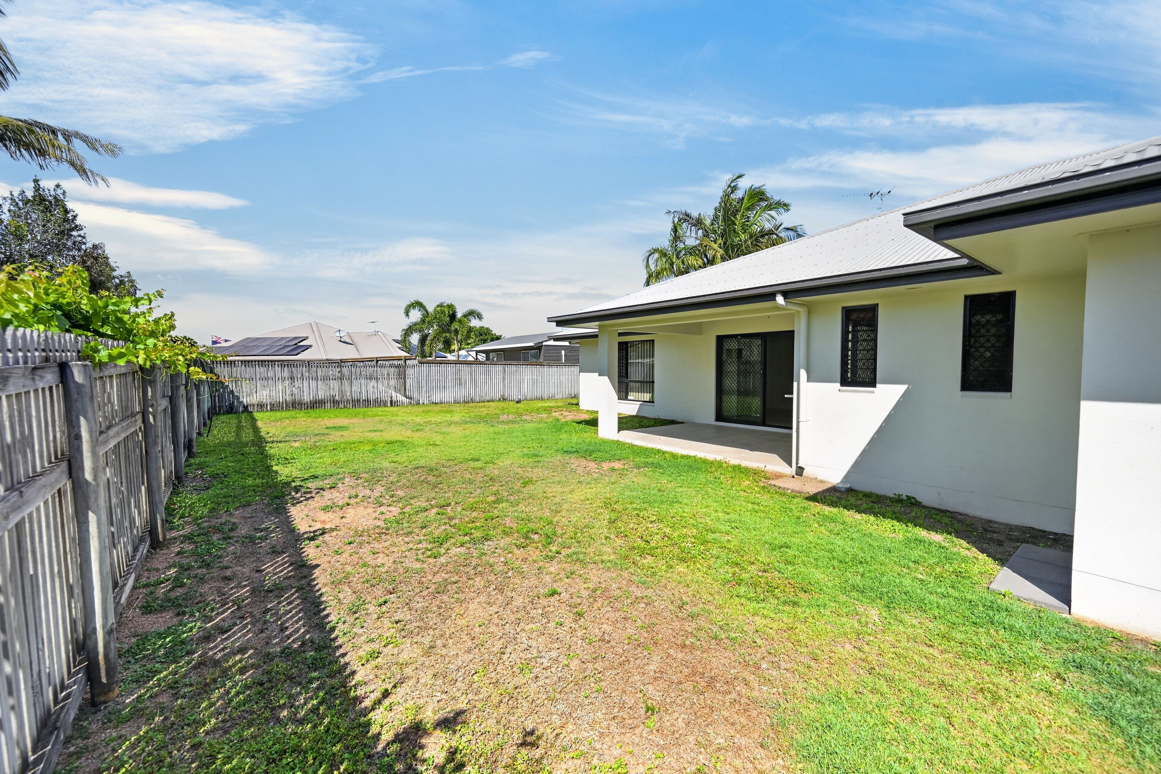 24 Greentree Circuit — photo 14 of 18