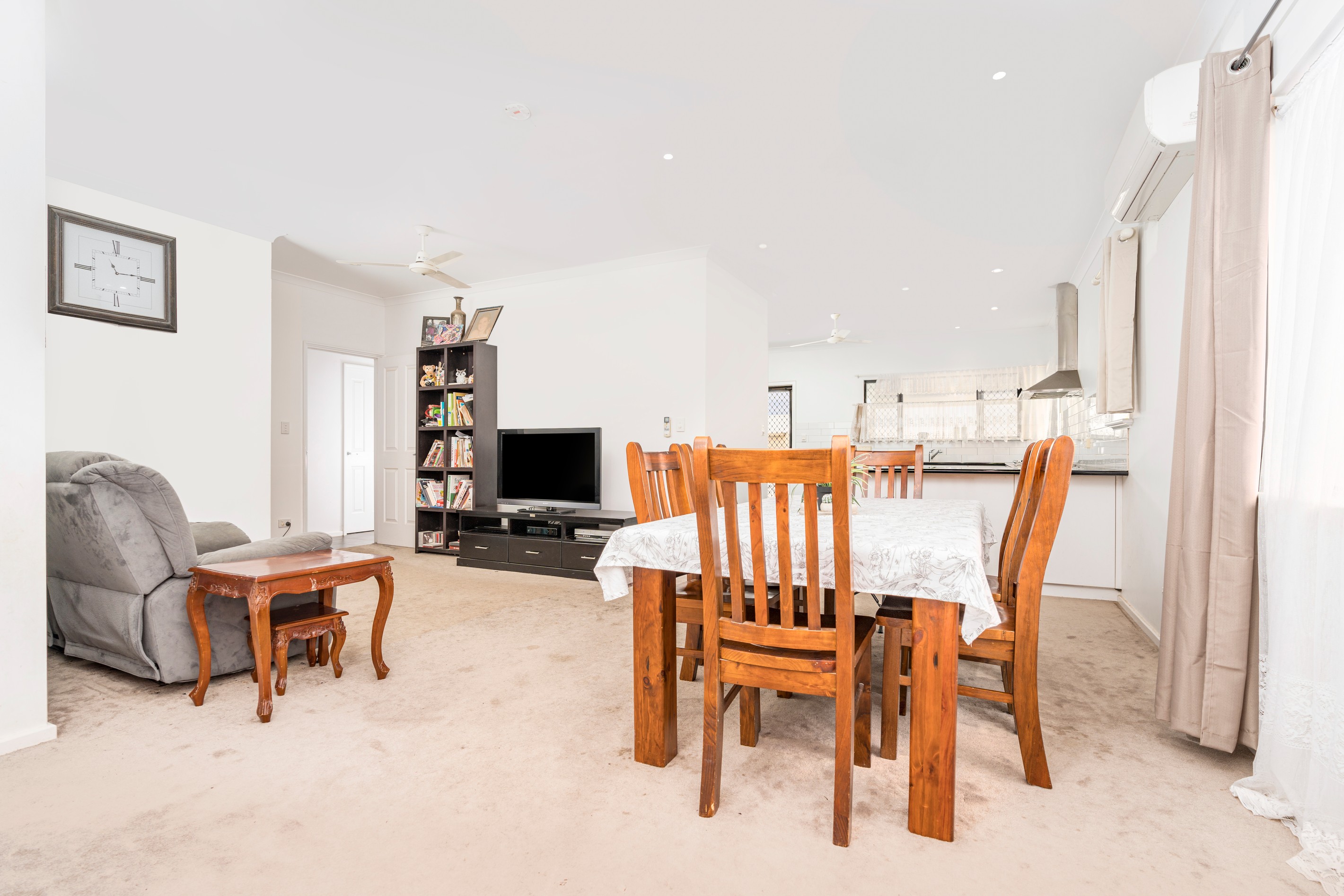 11 Sutherland Drive, Mount Tarcoola, WA 6530
