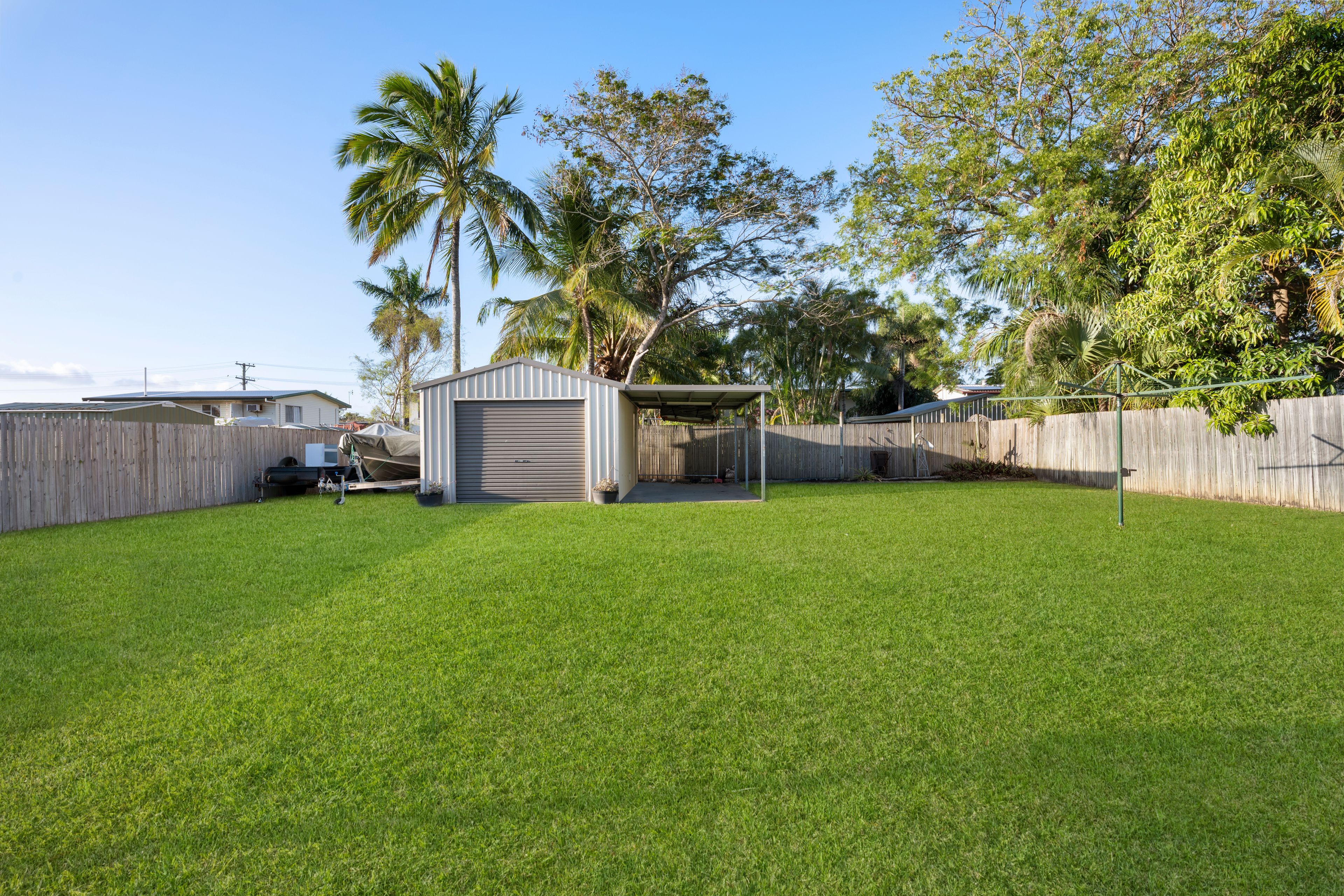 39 Champagne Crescent — photo 12 of 18