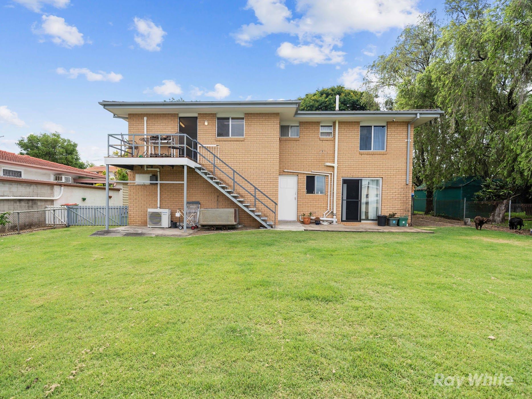 2 Edinburgh Street, Eastern Heights, QLD 4305