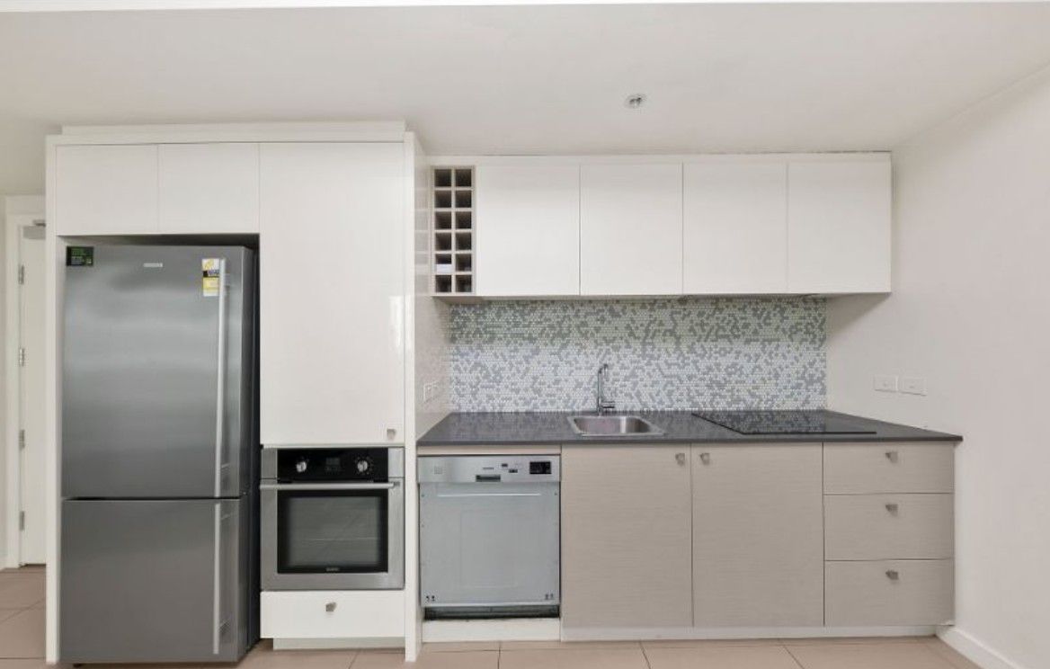 2C/8 Waterside Place, Docklands, VIC 3008