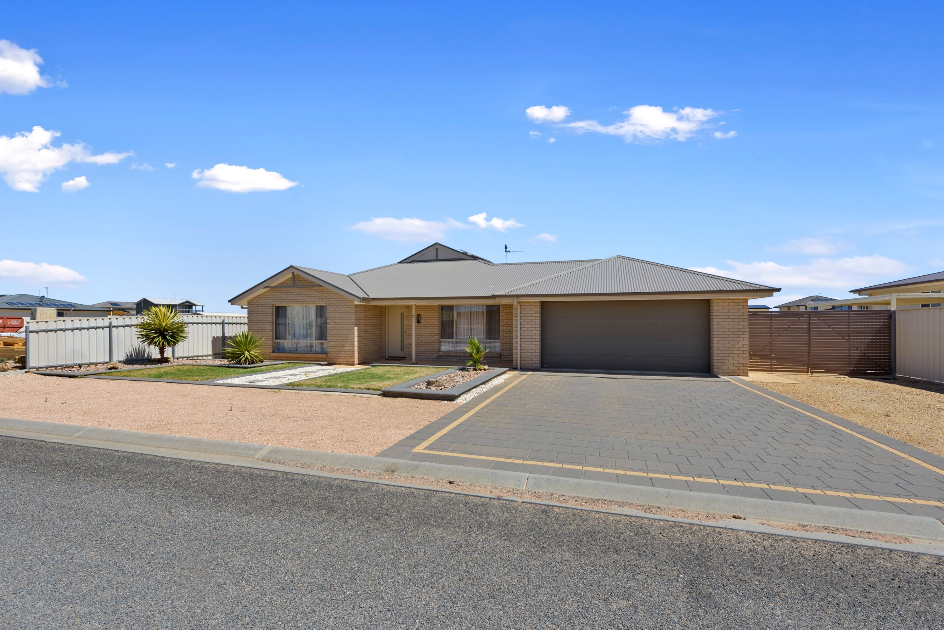 9 Stevens Drive, North Beach, SA 5556