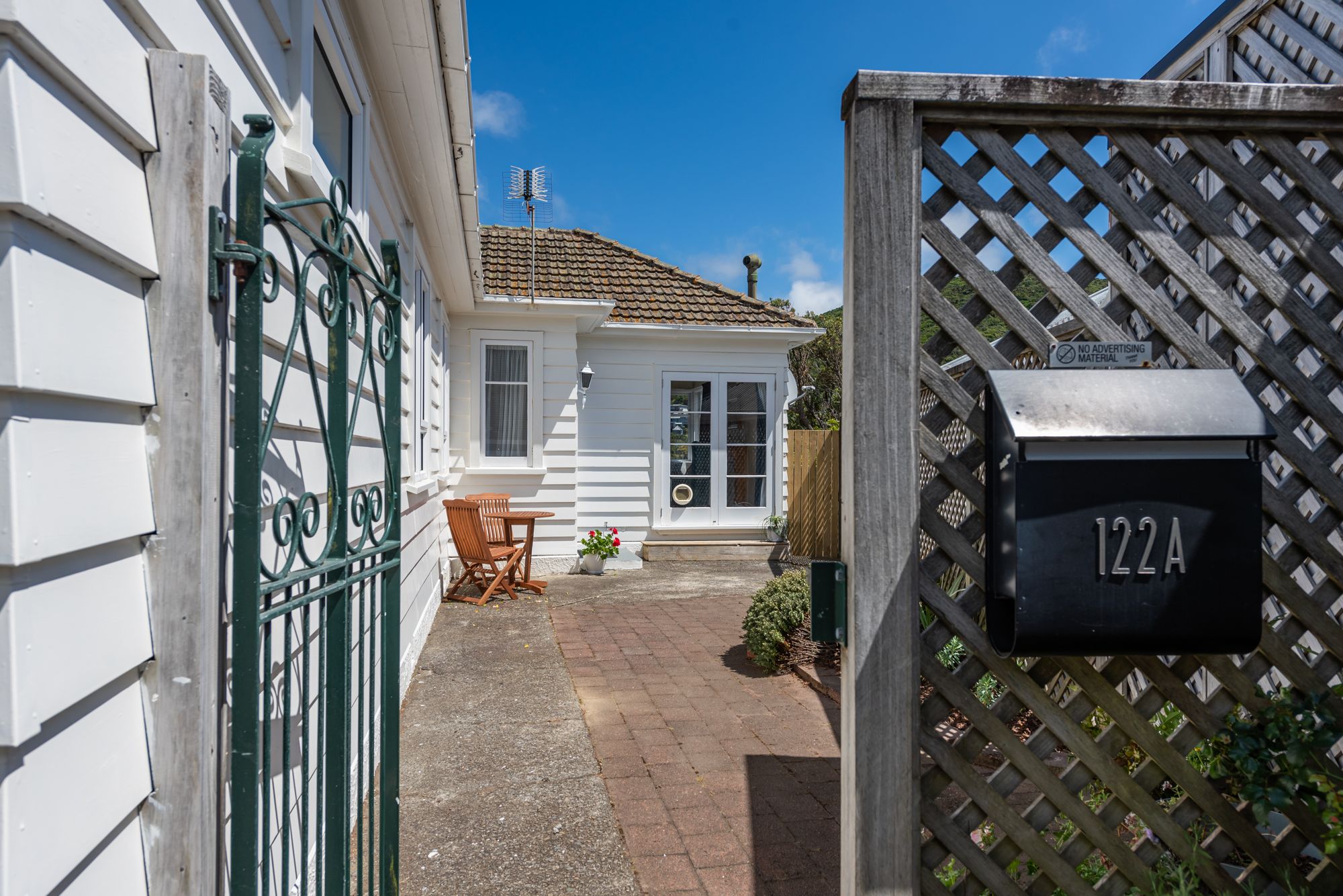 122a Donald Street, Karori, Wellington City