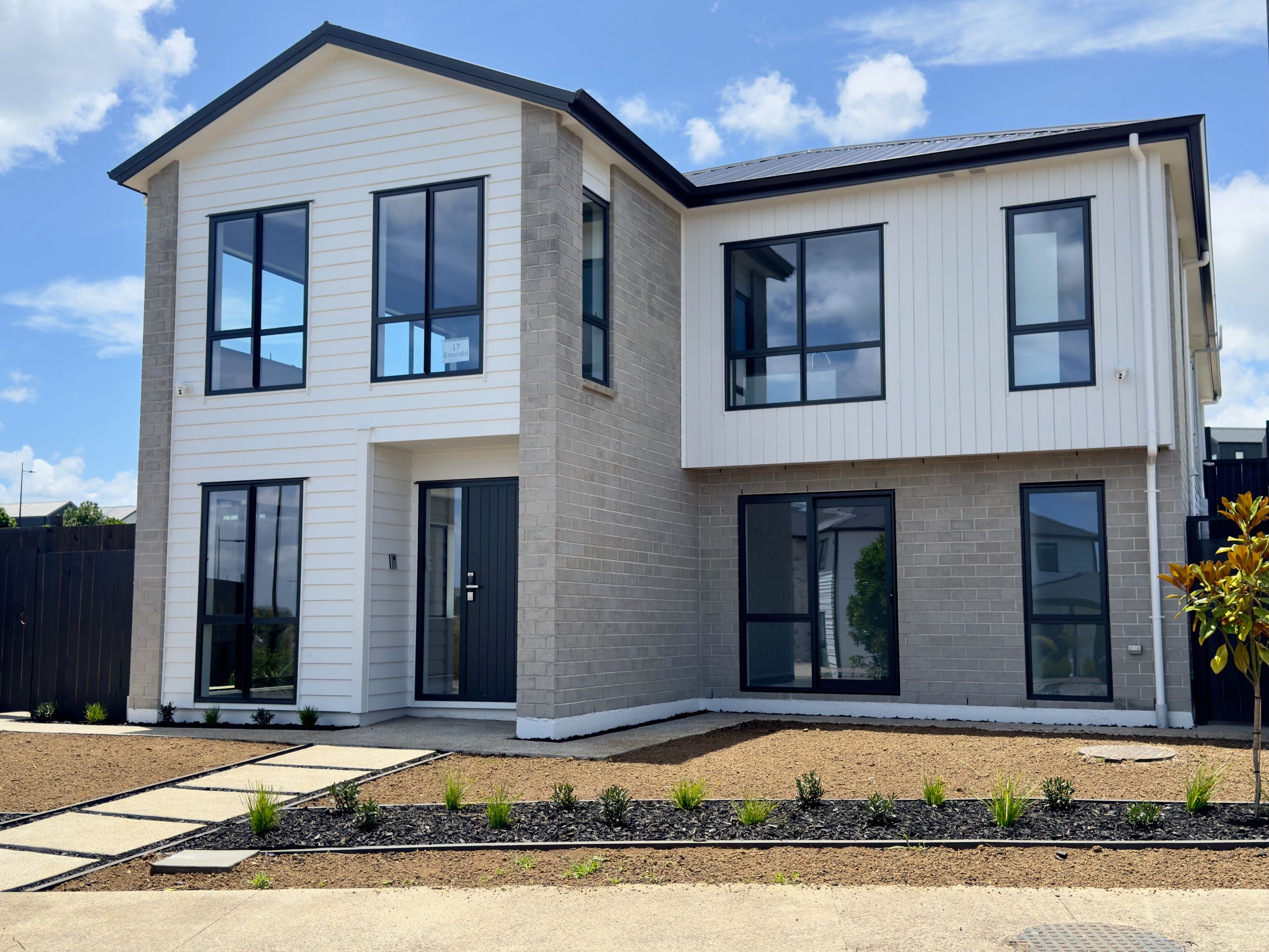 17 Emerald Avenue, Hingaia, Papakura