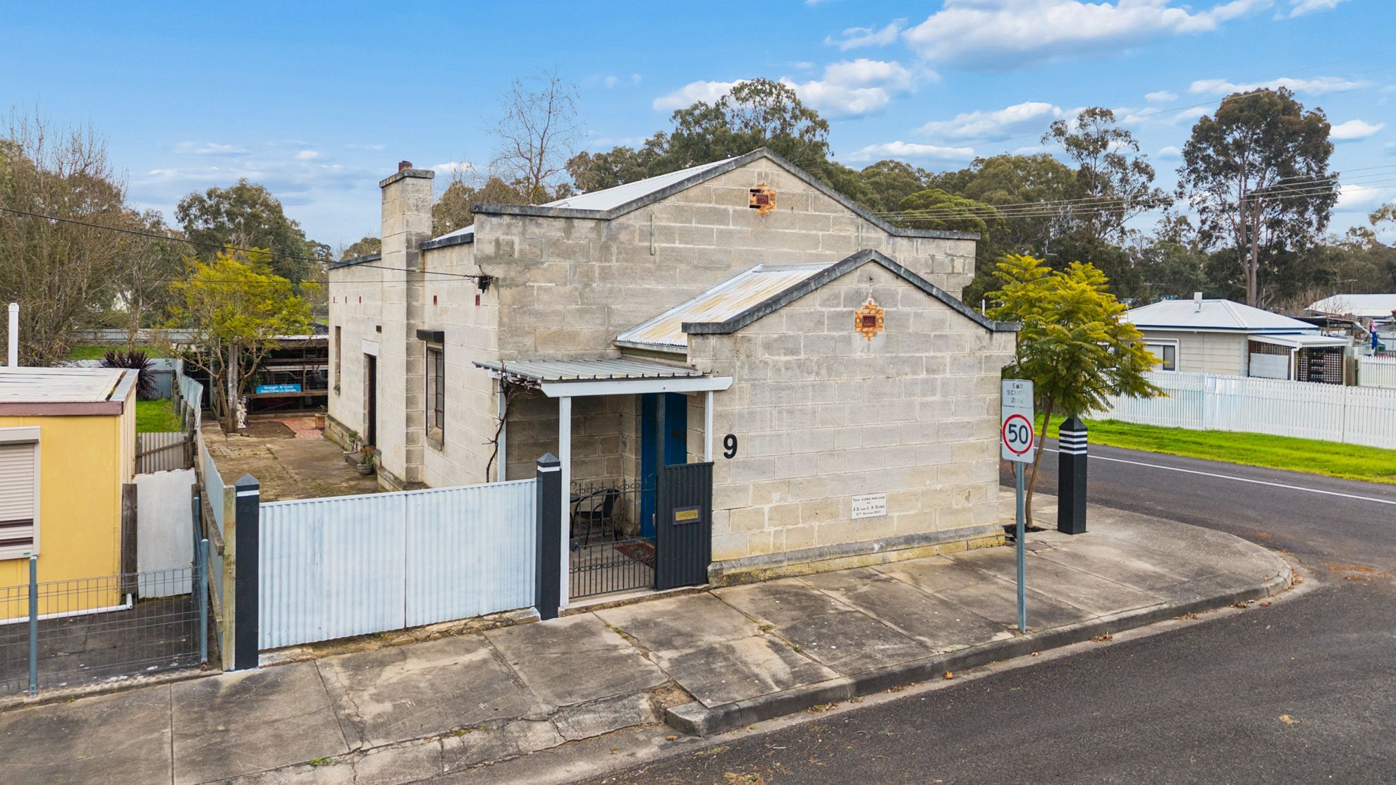 9 George Street — photo 2 of 18
