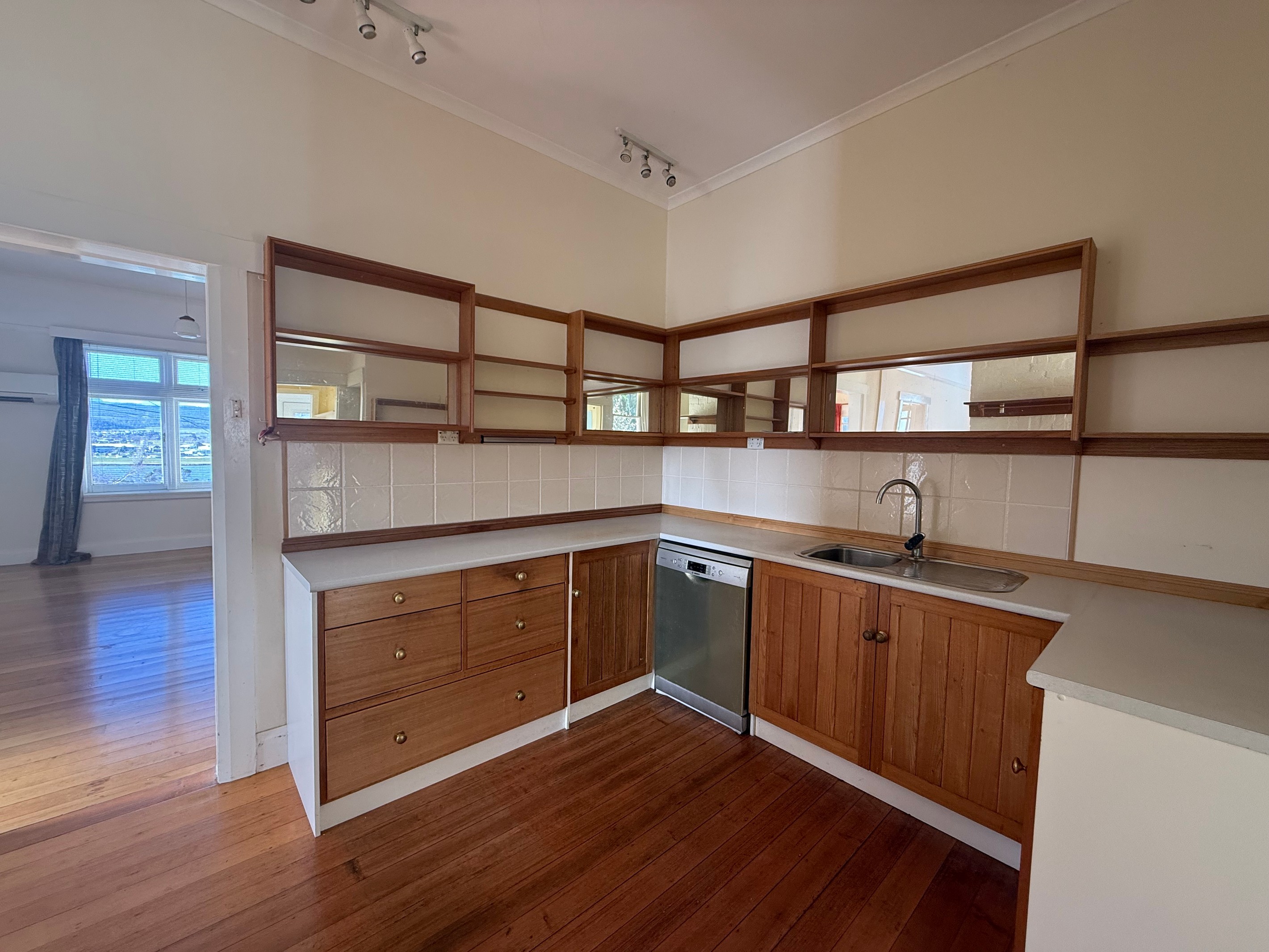 7 Forest Road, Trevallyn, TAS 7250