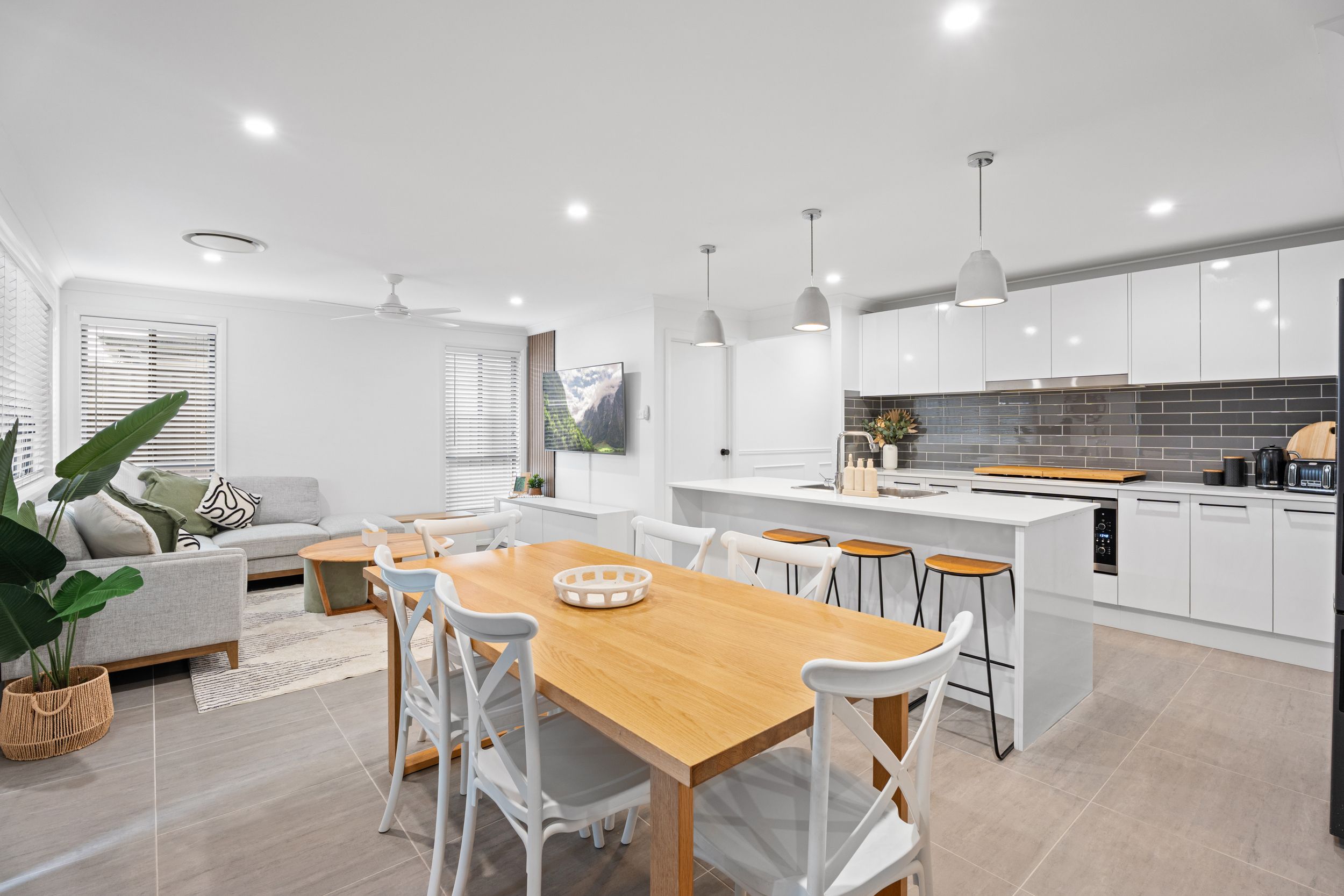 17 Academy Street, Jordan Springs, NSW