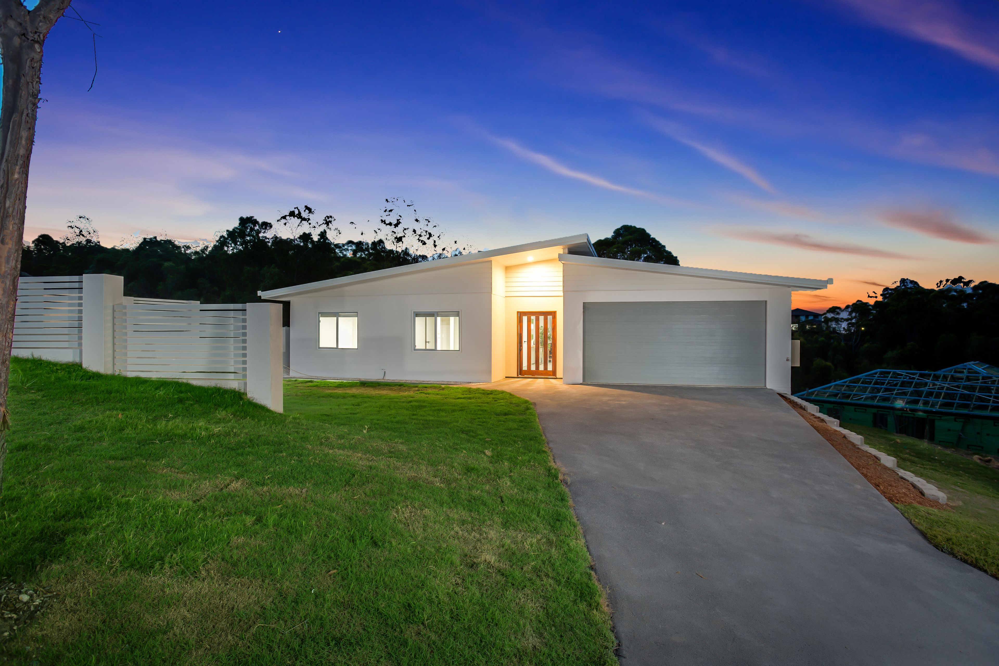 26 Kingcrest Drive, Reedy Creek, QLD 4227