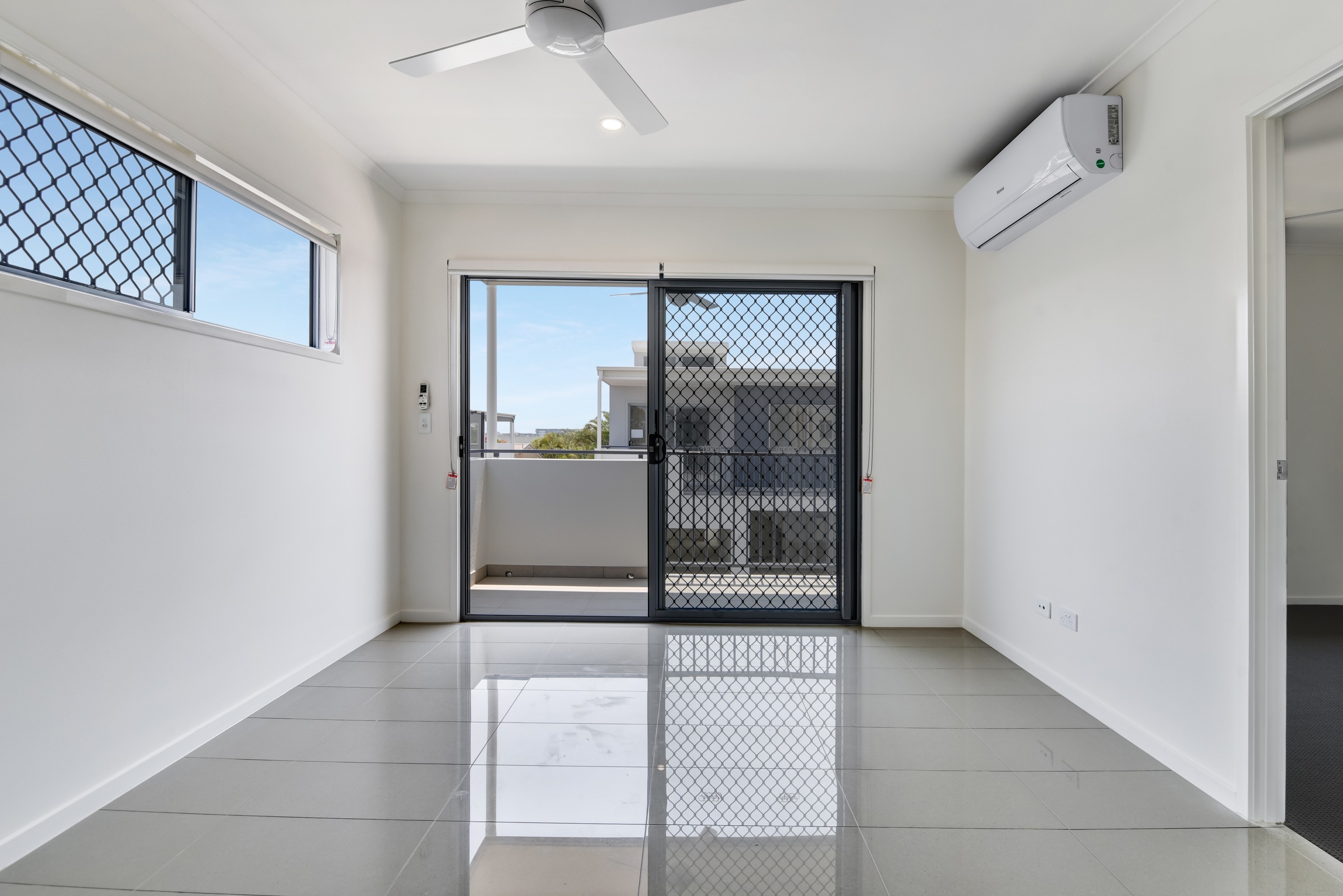 14B/2A Regatta Boulevard, Wurtulla, QLD 4575