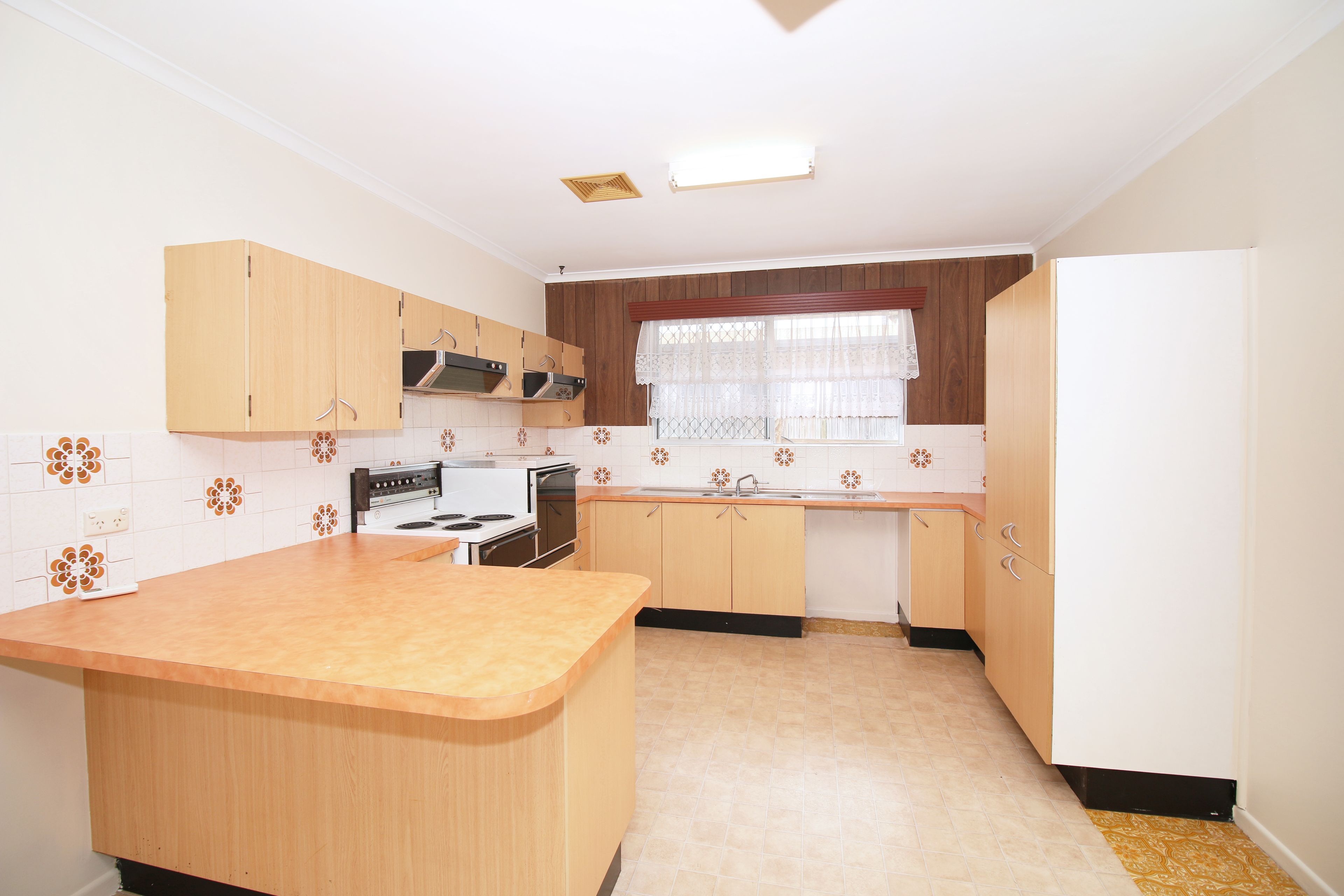 135 Albert Street, Cranbrook, QLD 4814