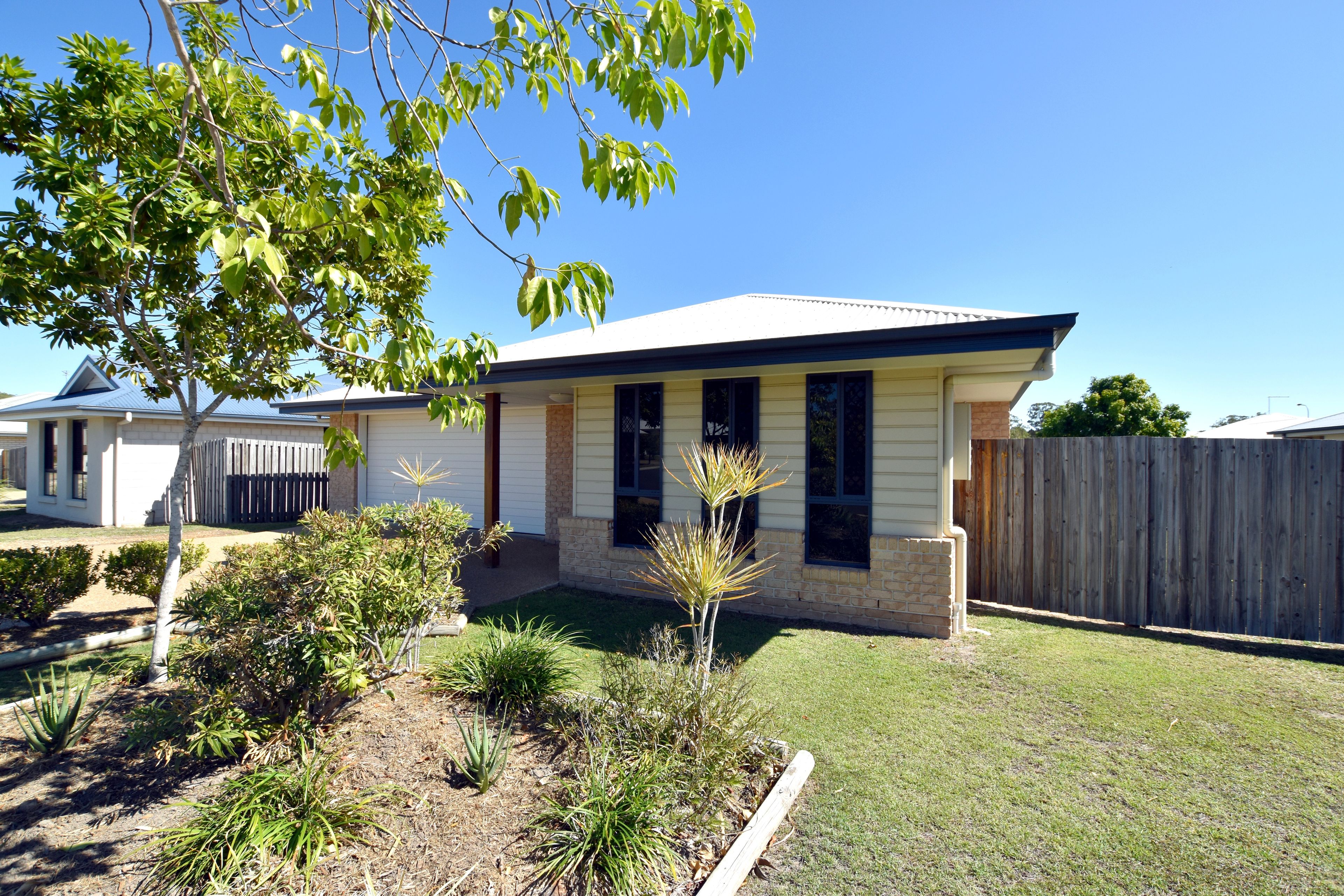 18 Bellbird Circuit, New Auckland, QLD 4680