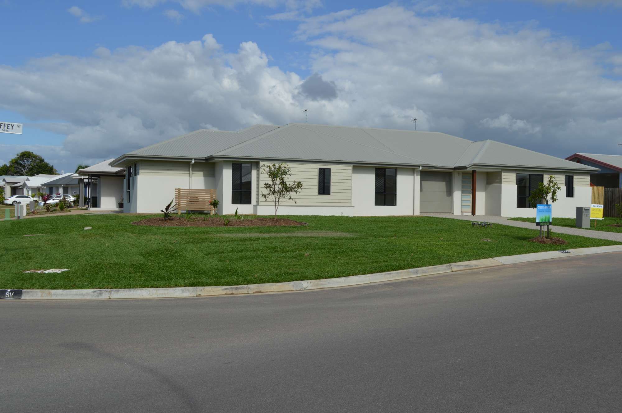 137 Daydream Circuit, Burdell QLD 4818