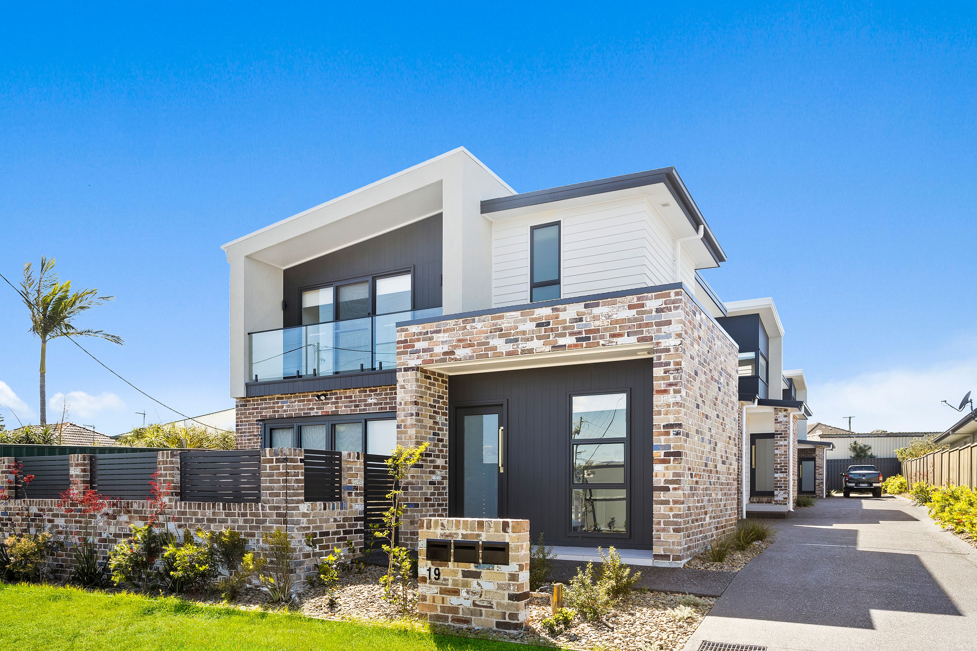 19 King Street , Lake Illawarra NSW 2528
