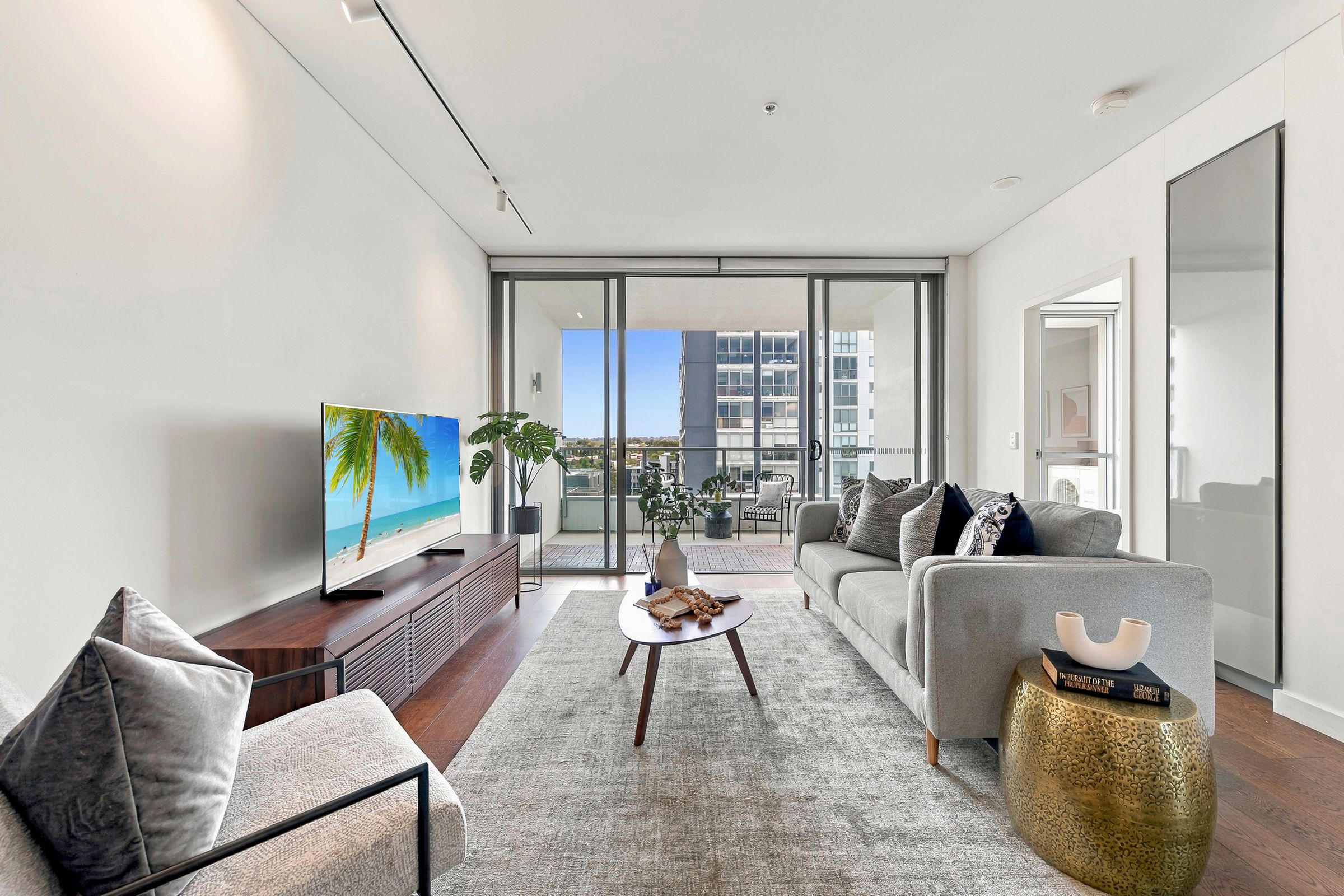 73/2-8 James Street — photo 7 of 14