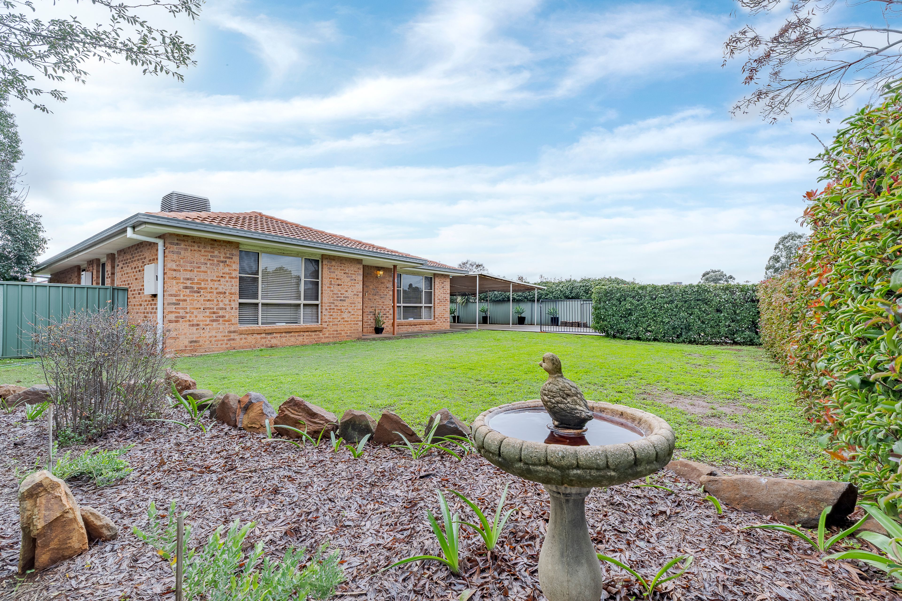 4 Essex Court — photo from Ray White Rural Dubbo