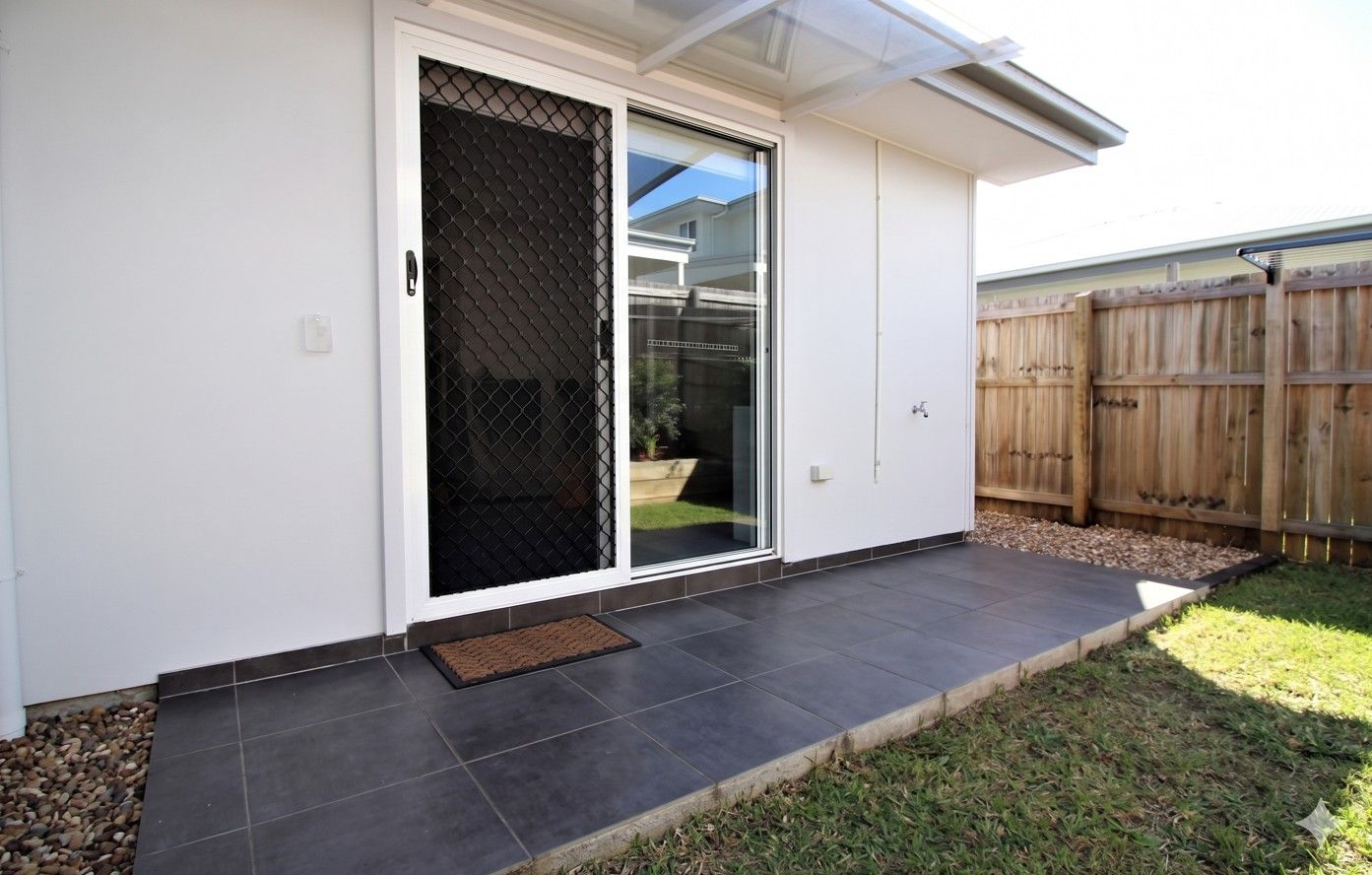 2/10 Waheed Street — photo 11 of 11