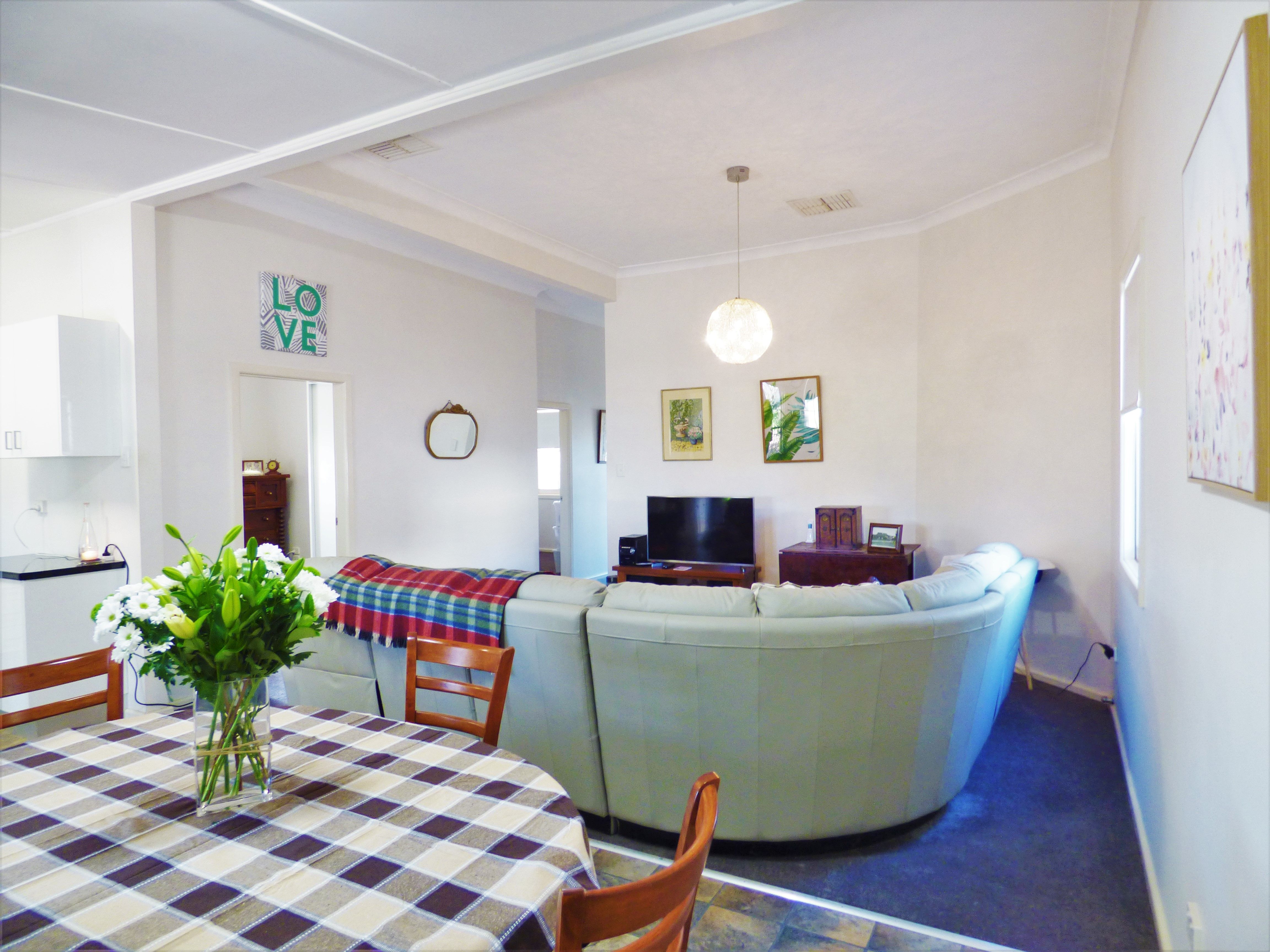 49 Flint Street, Forbes, NSW 2871